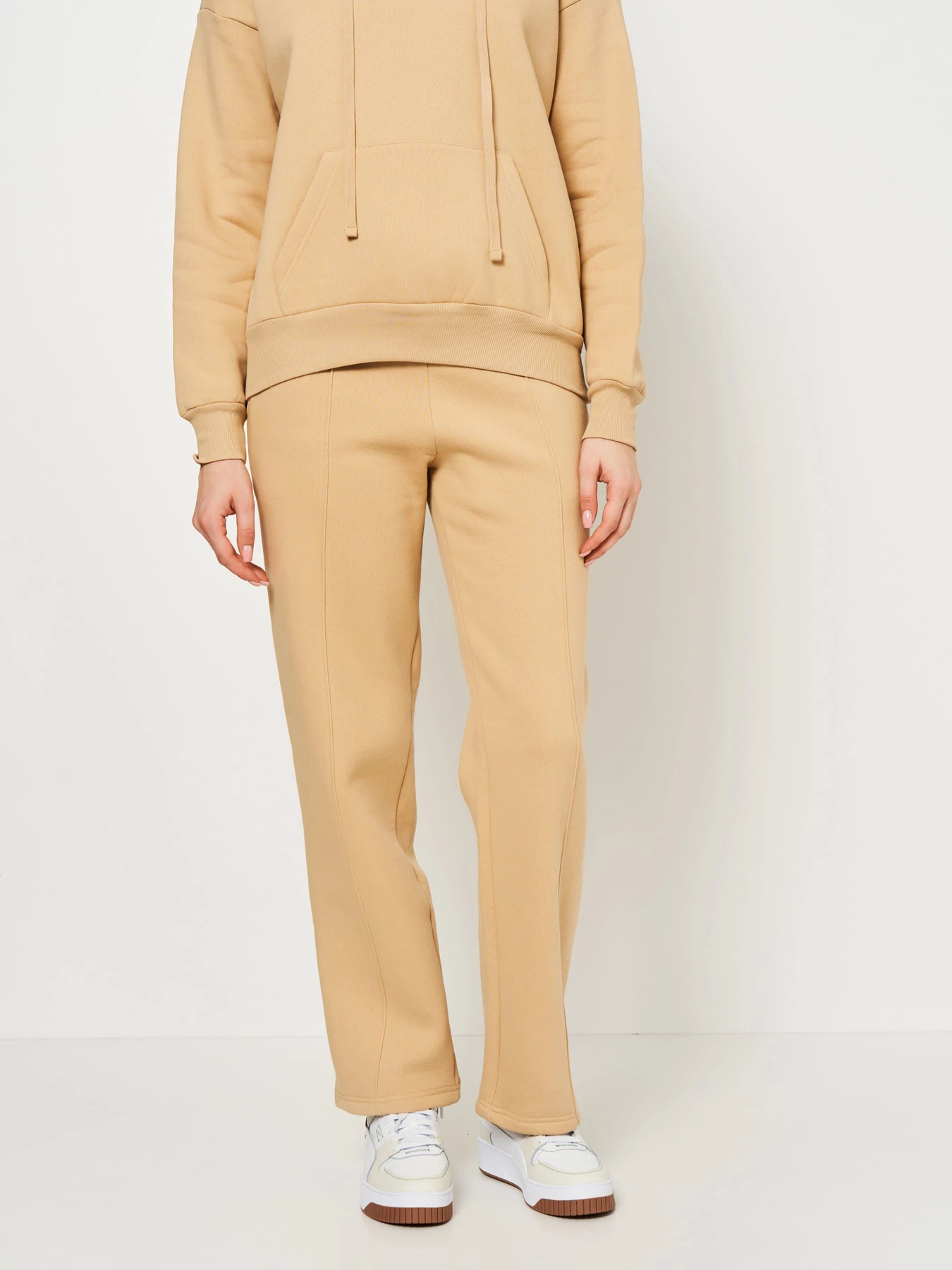 Костюмы Роза модель 230712_beige Костюмы Роза модель 230712_beige Фото