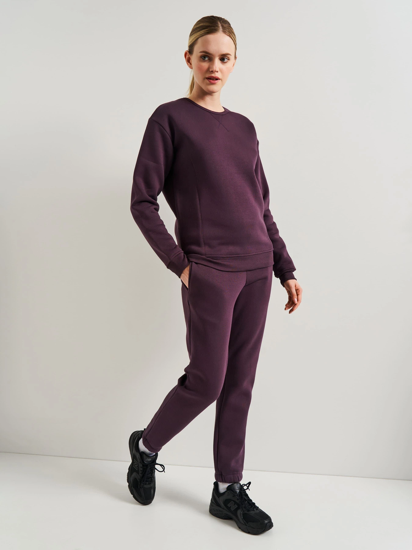 Худи и свитшоты Роза модель 230411_violet Фото