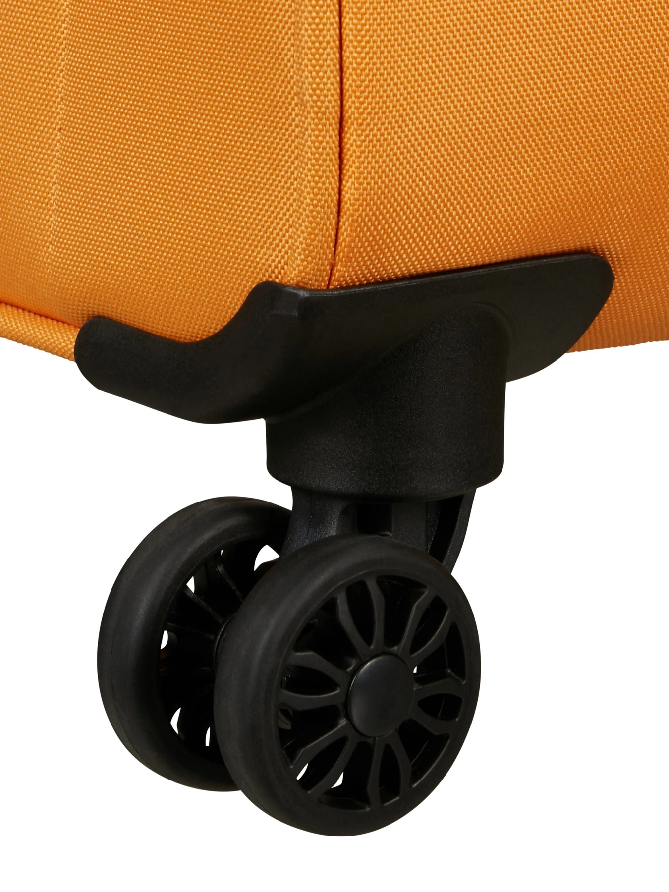 Дорожні сумки та валізи American Tourister модель MD6*06002 Фото