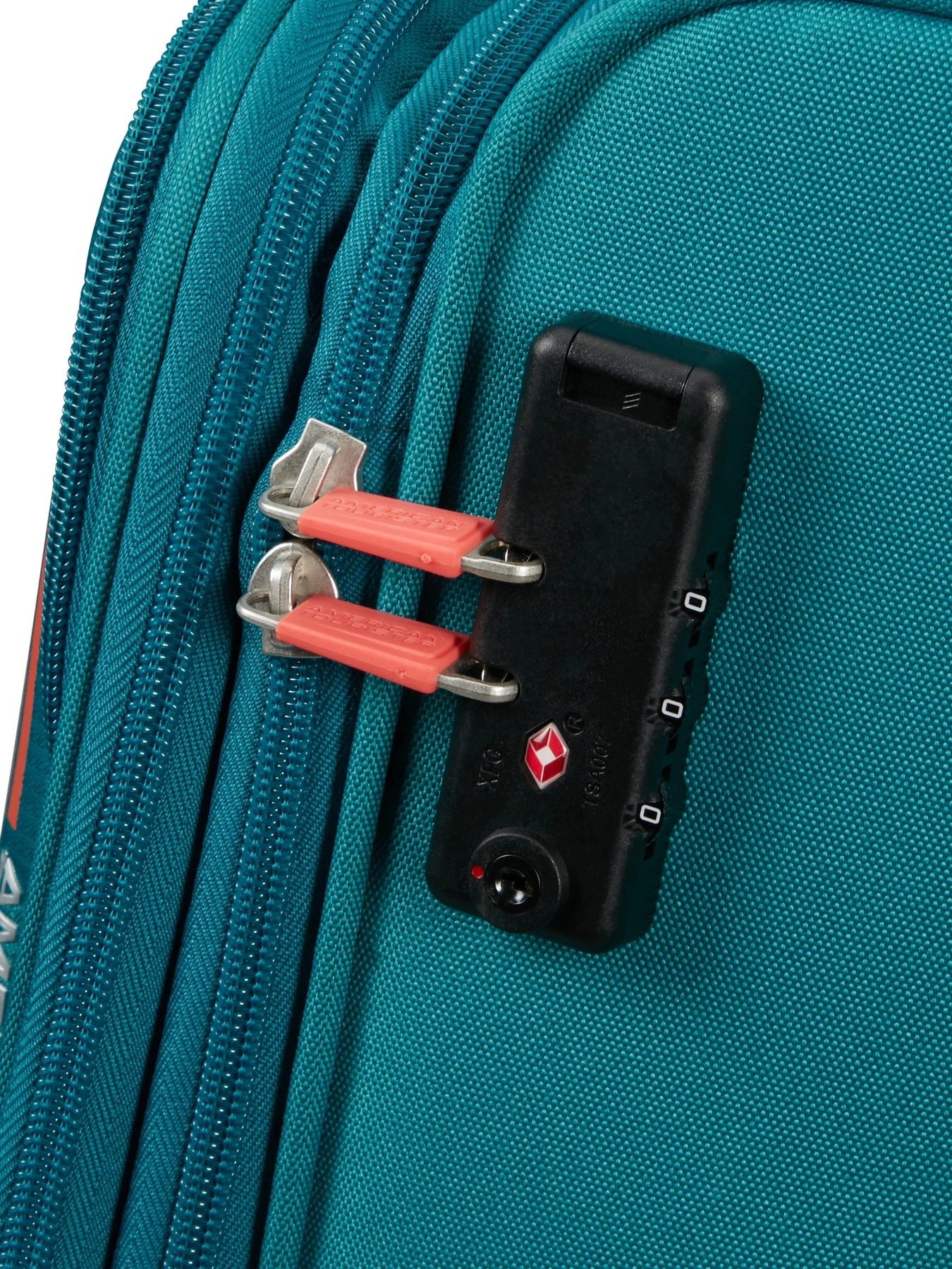 Дорожні сумки та валізи American Tourister модель MD6*21002 Фото