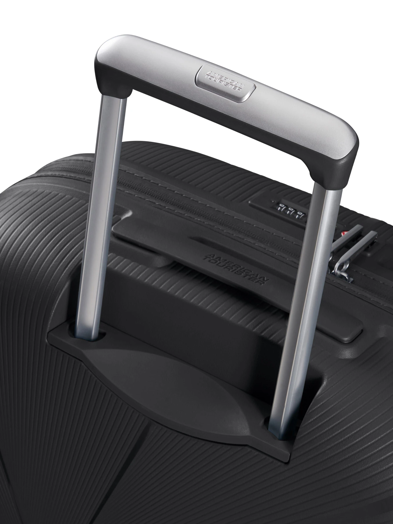 Дорожные сумки и чемоданы American Tourister модель MD509004 Фото