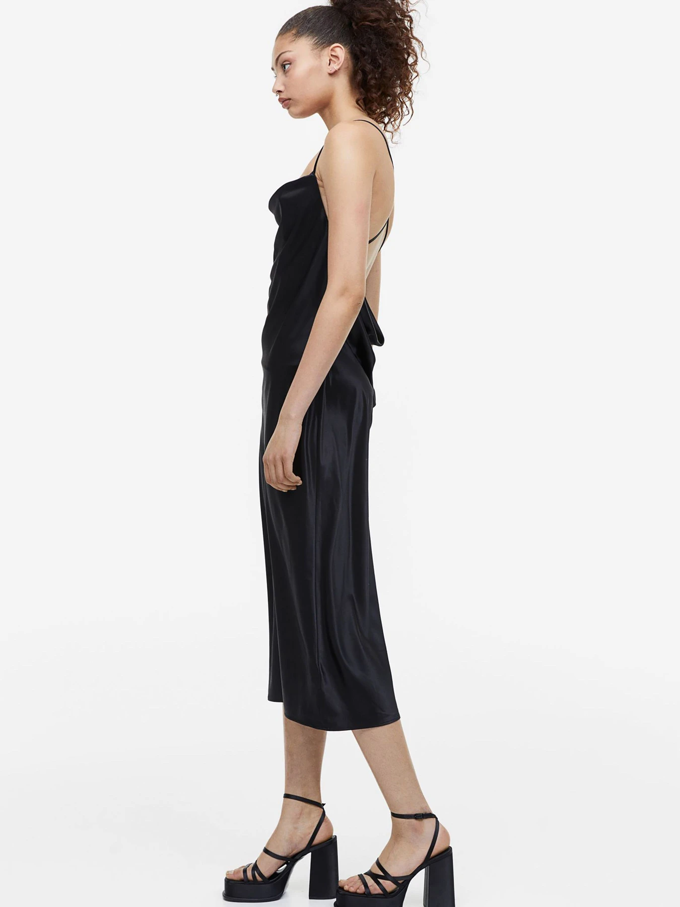 Платья H&M модель 69431 Фото