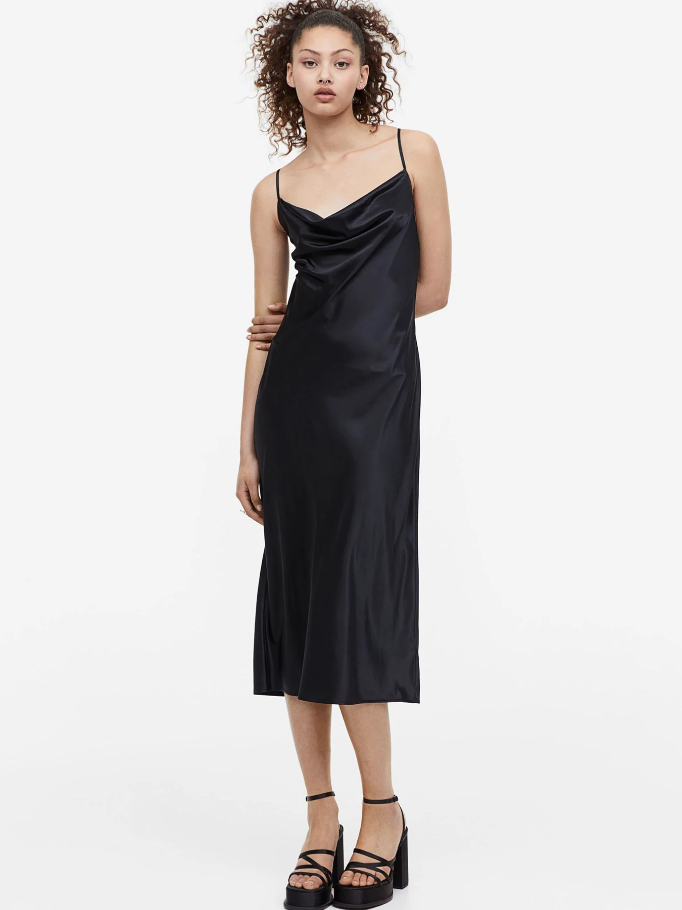 Платья H&M модель 69431 Фото