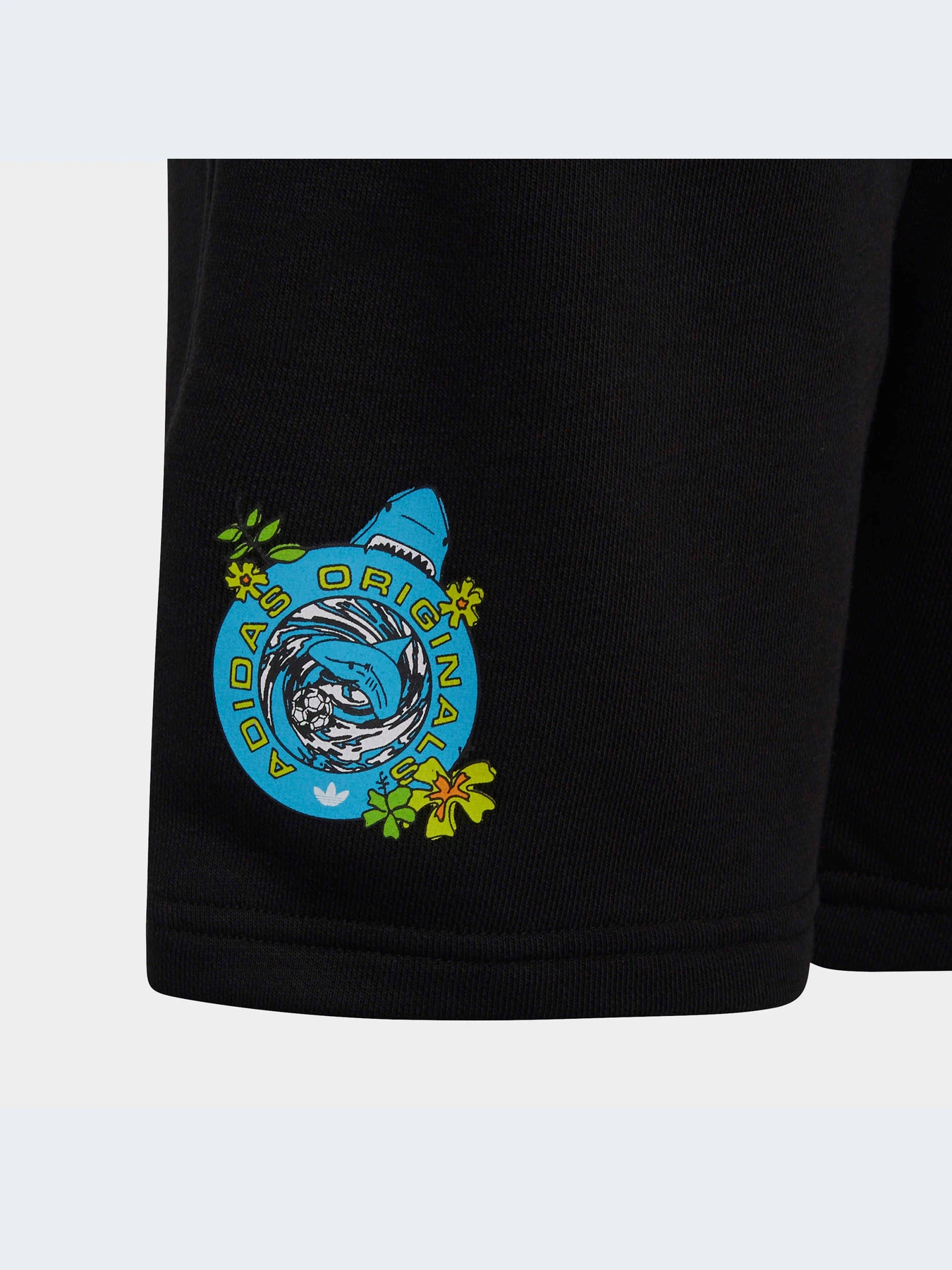 Шорты Adidas Graphics модель HF7447 Шорты Adidas Graphics модель HF7447 Фото