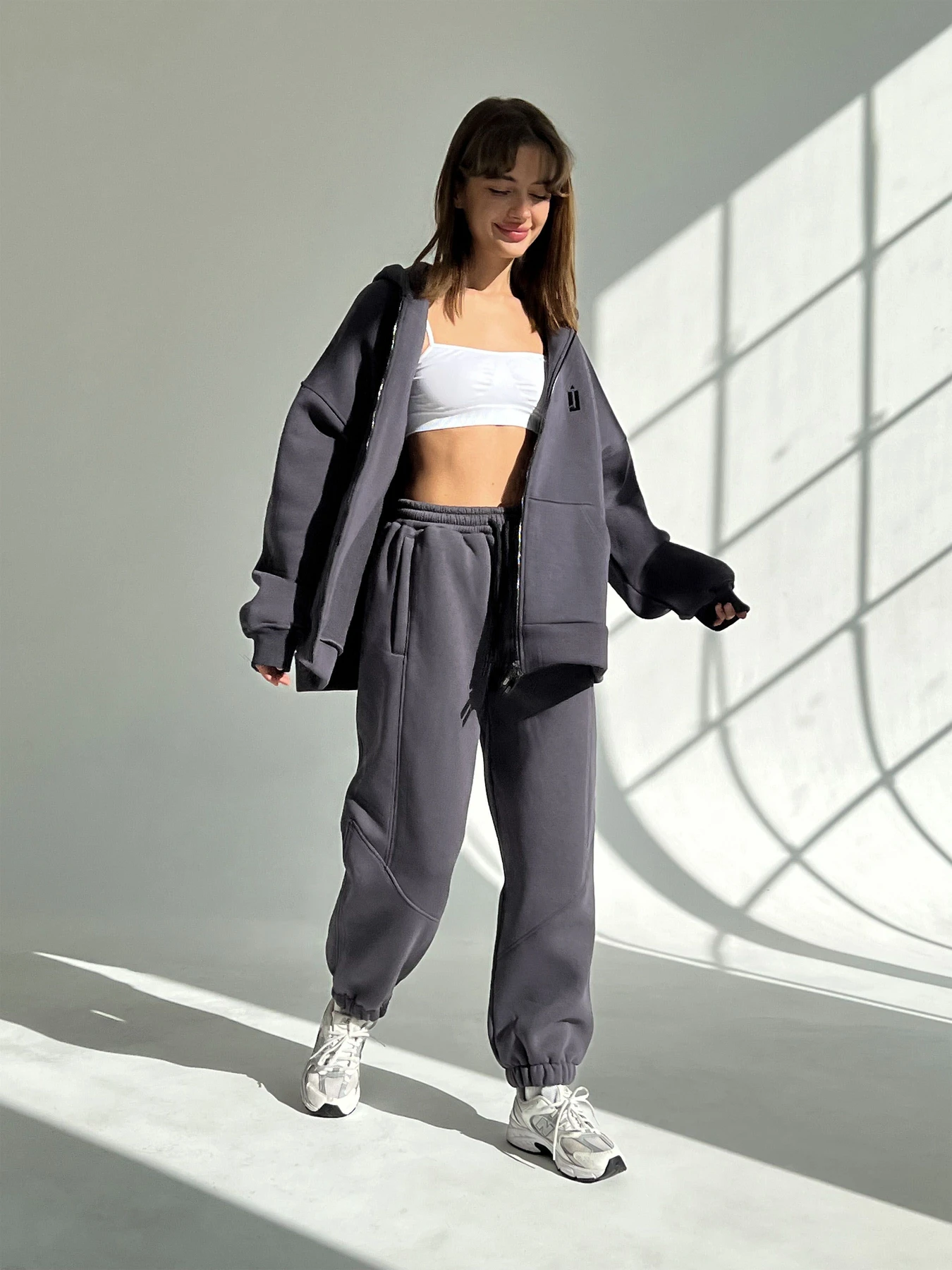 Худи и свитшоты IJ модель ij-hoodie-zip-grafit Худи и свитшоты IJ модель ij-hoodie-zip-grafit Фото