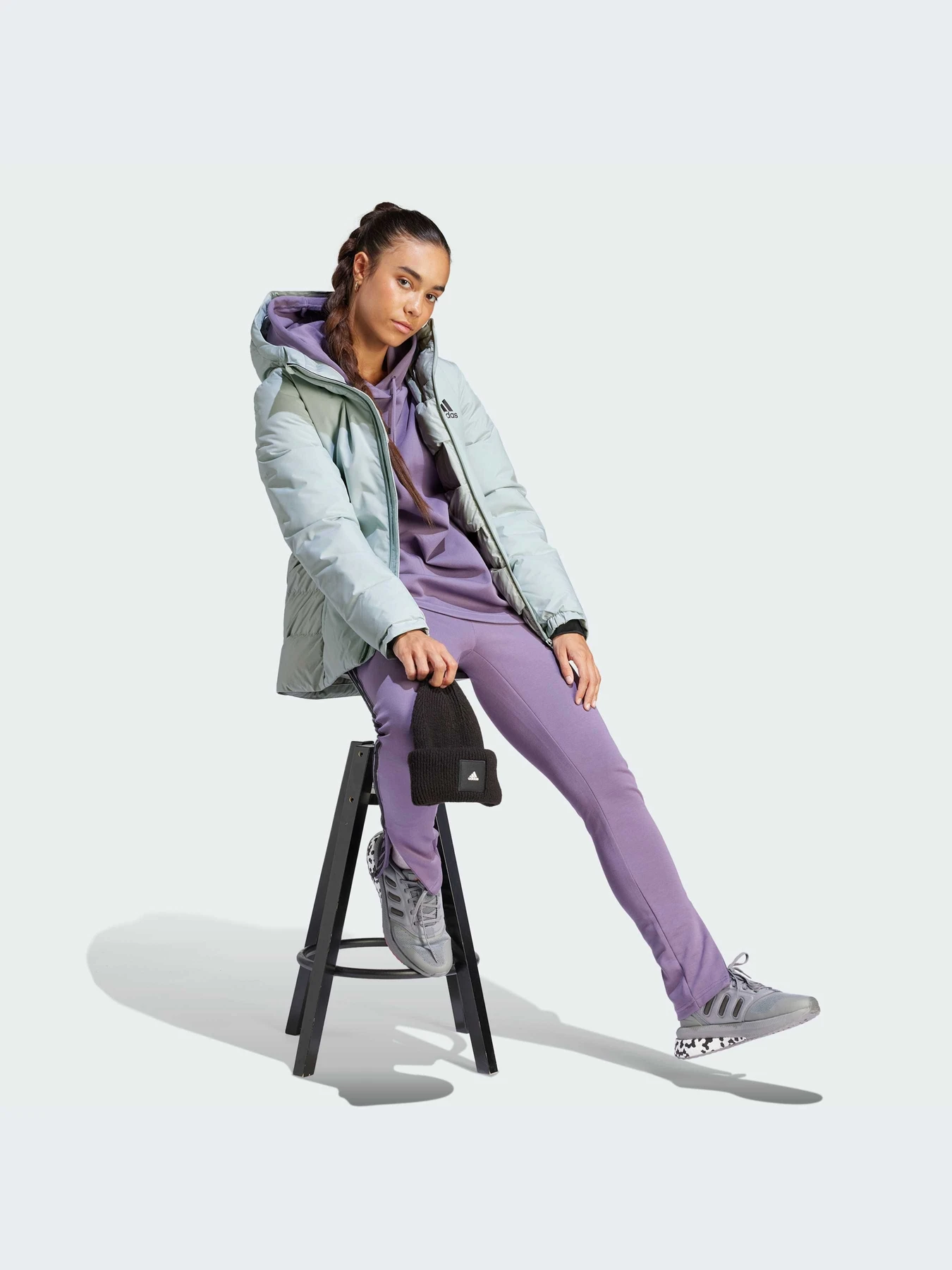 Куртки и дубленки Adidas модель IK3141 Фото