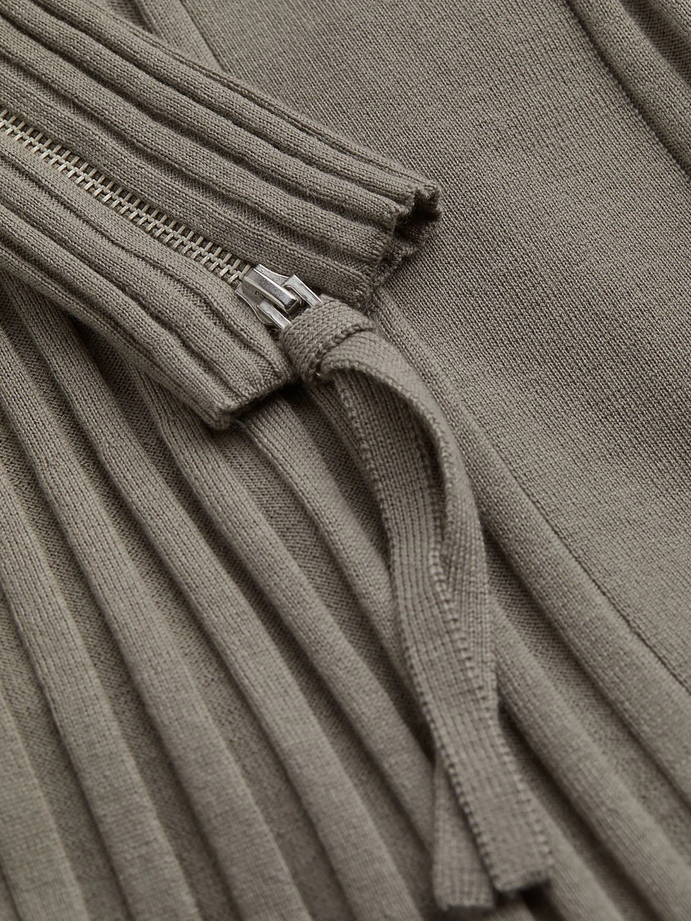 Платья H&M модель 69668 Фото