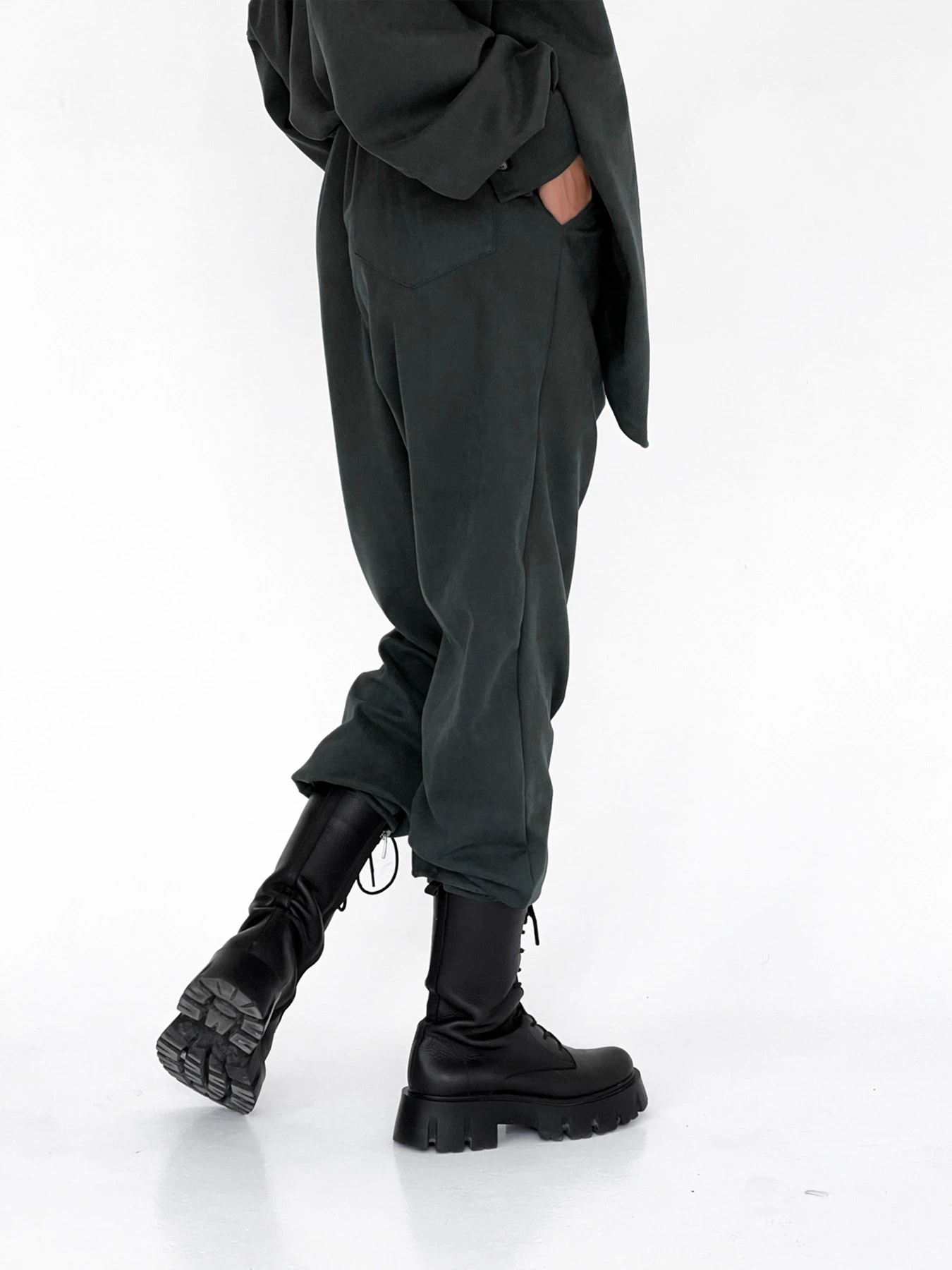Брюки IJ модель ij-pants-lip-zamsh-grafit Брюки IJ модель ij-pants-lip-zamsh-grafit Фото