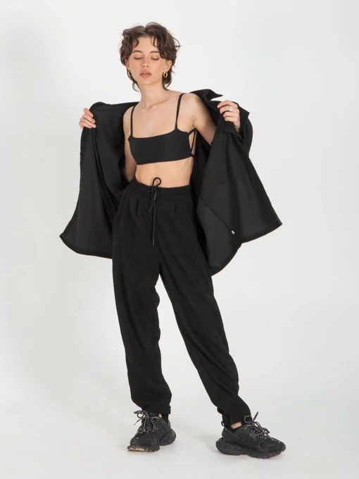 Брюки IJ модель ij-pants-lip-velvet-black Фото