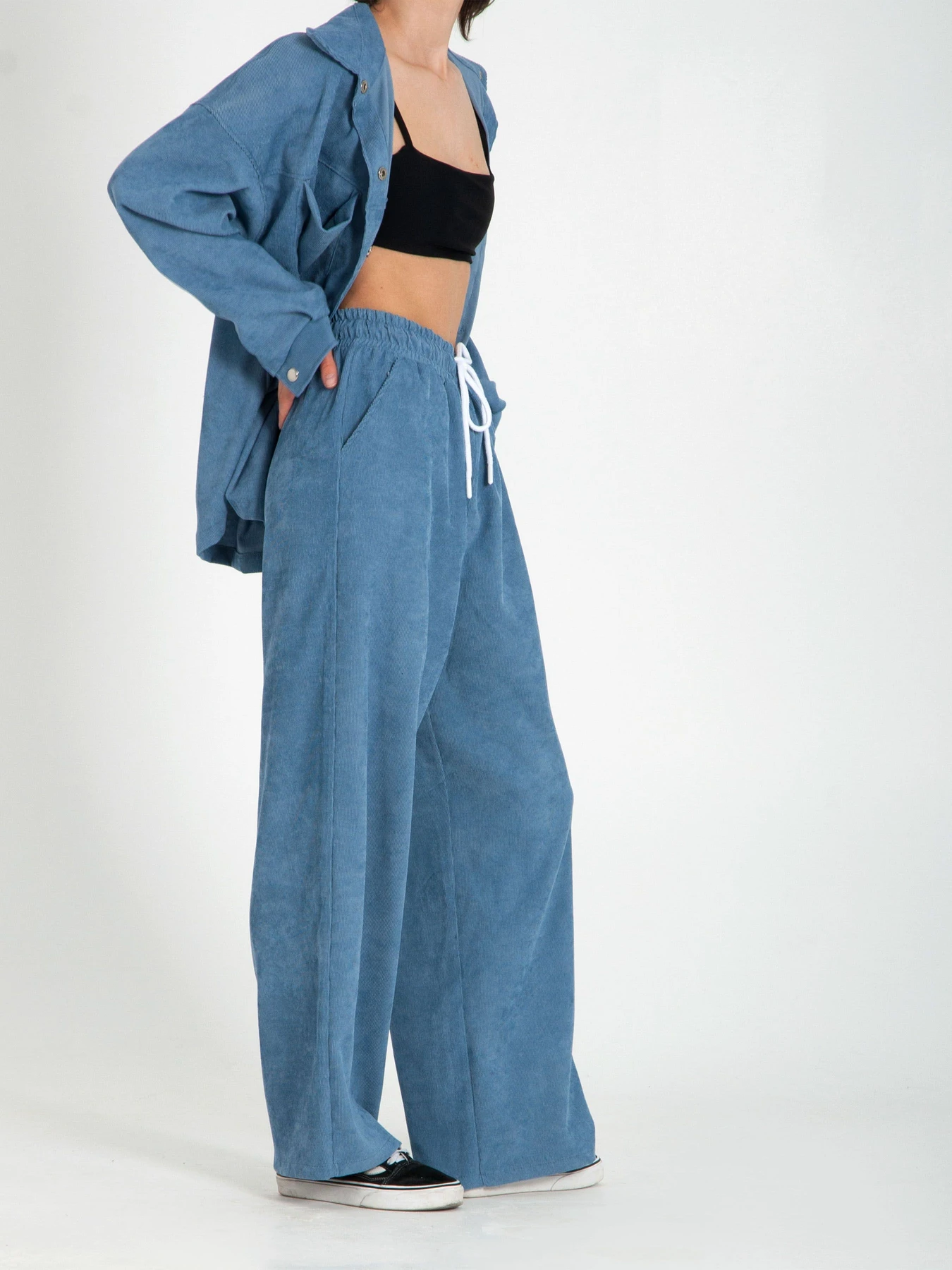 Брюки IJ модель ij-pants-wide-velvet-blue Фото