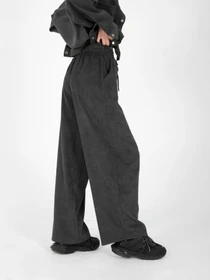 Брюки IJ модель ij-pants-wide-velvet-grafit Фото