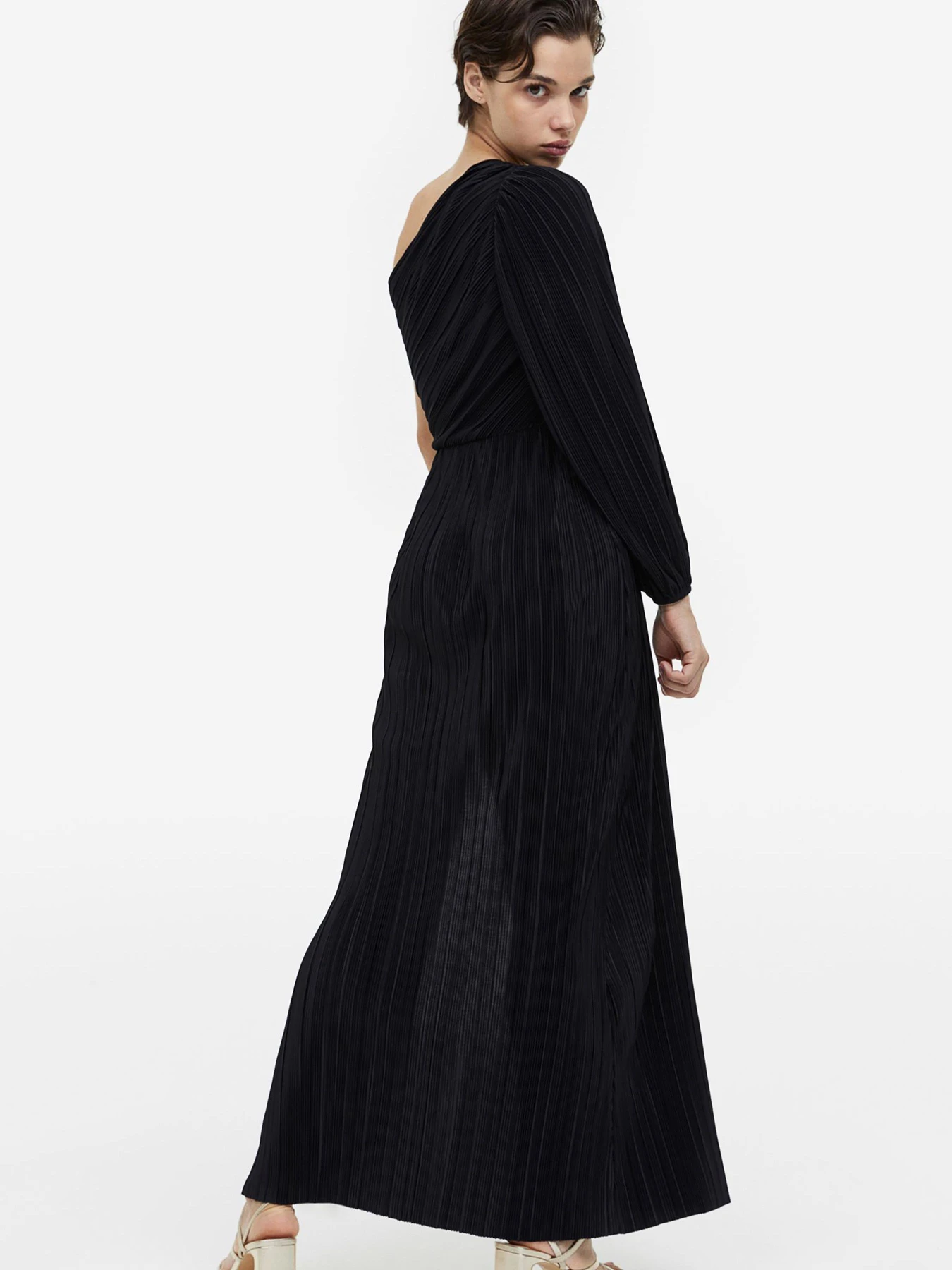 Платья H&M модель 69926 Фото