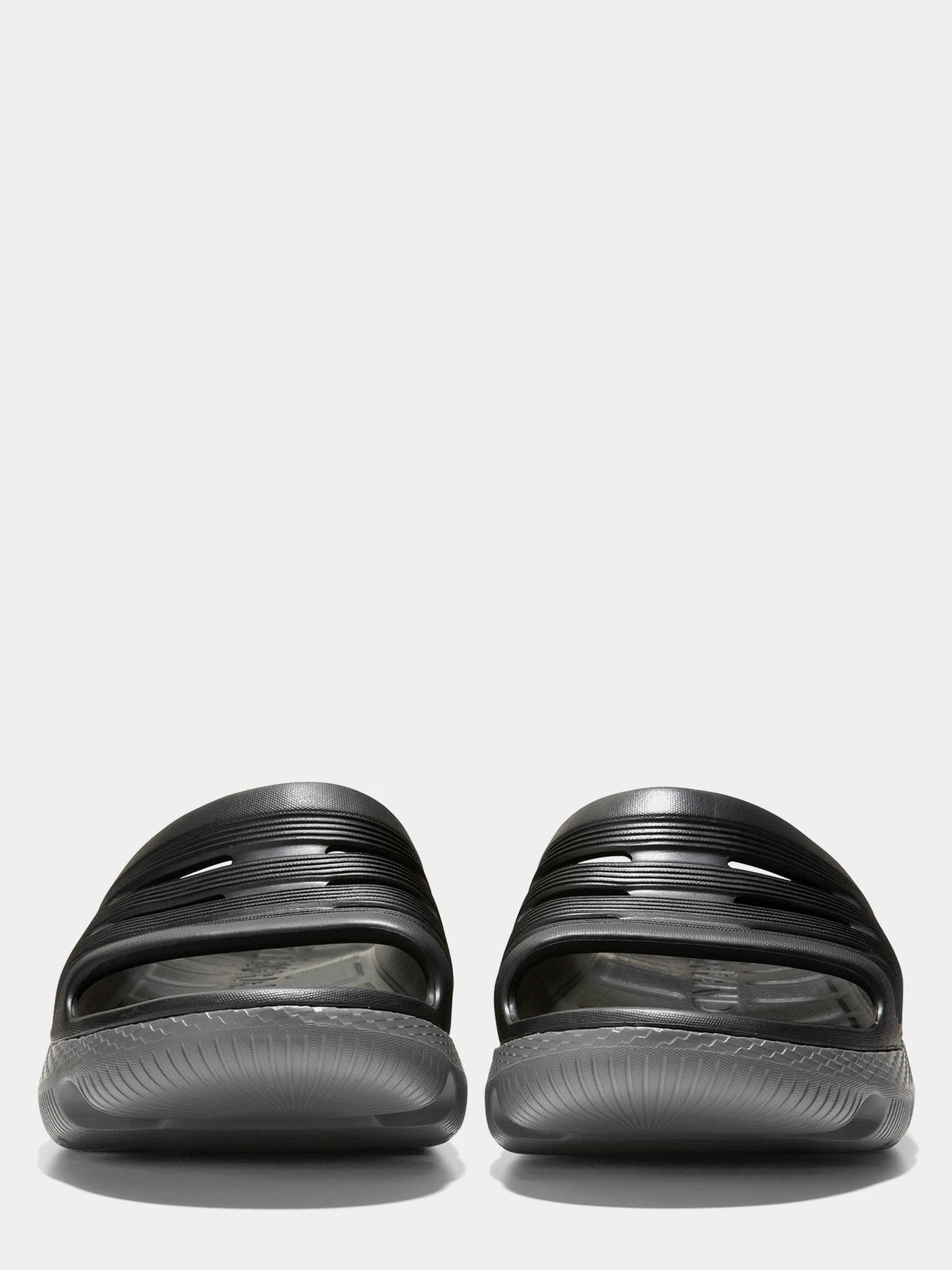 Шлёпанцы Cole Haan модель C34390 Фото