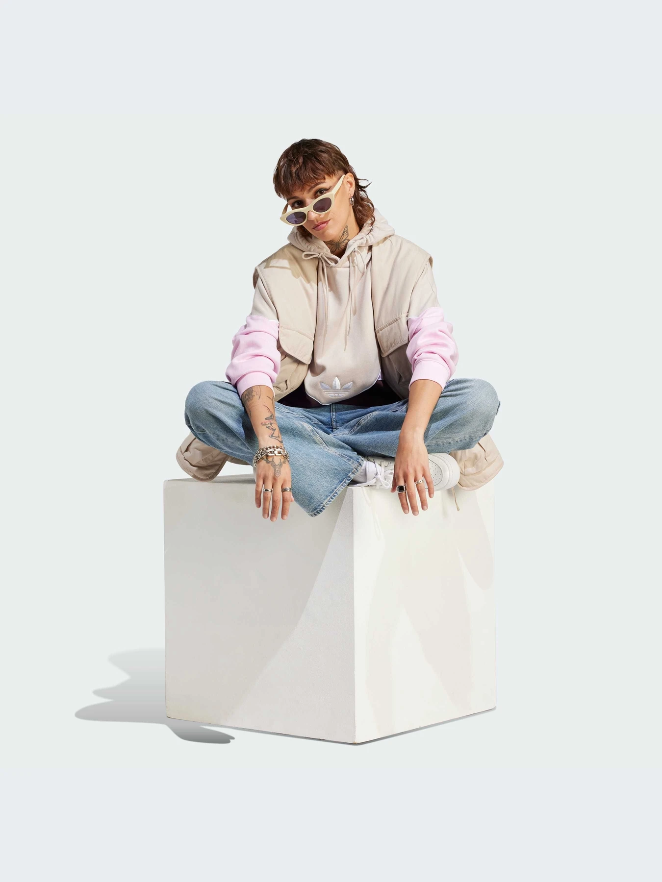 Худи и свитшоты Adidas Adicolor модель IN0005 Худи и свитшоты Adidas Adicolor модель IN0005 Фото