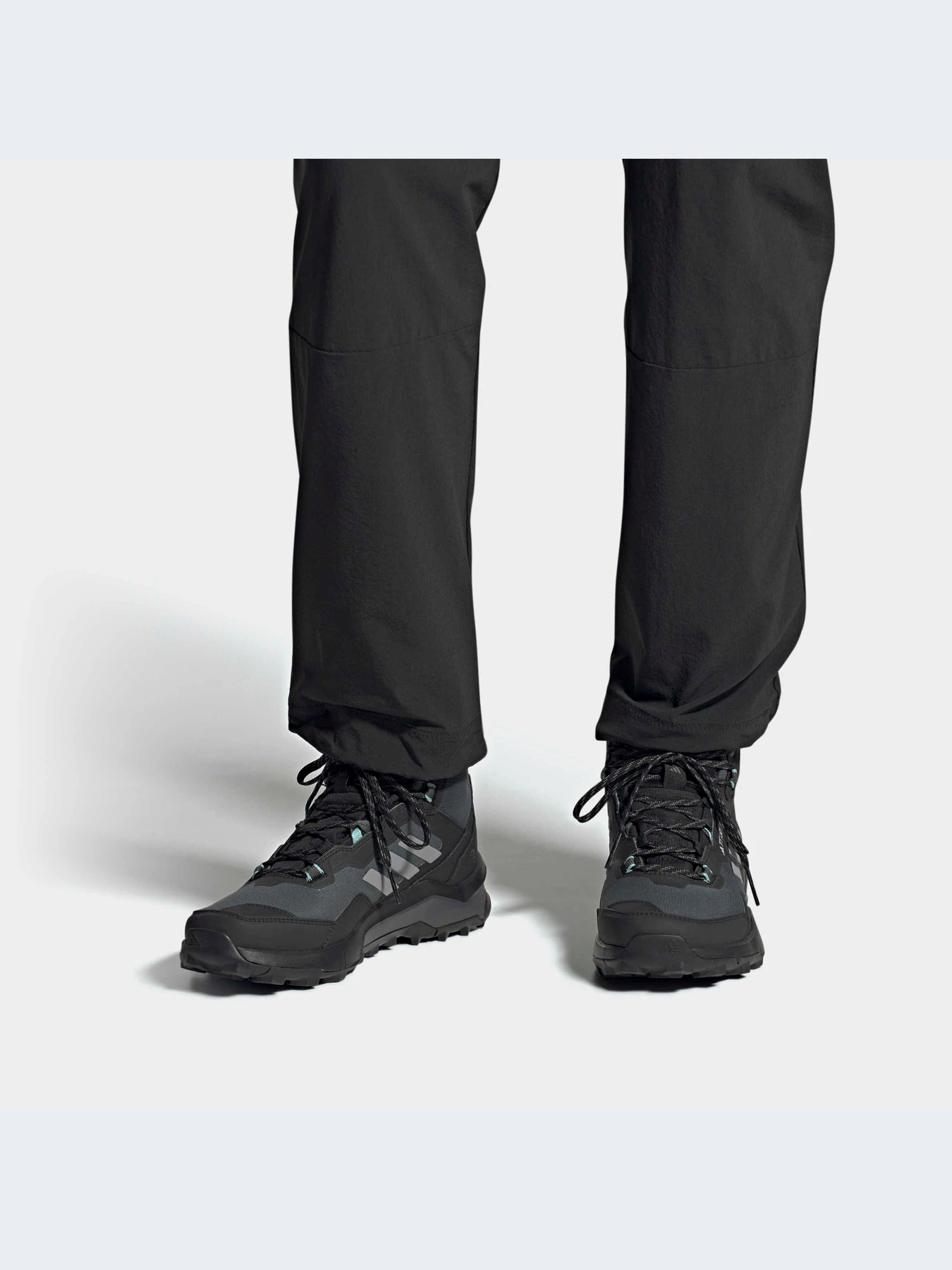 Кроссовки Adidas Terrex модель HQ1049 Кроссовки Adidas Terrex модель HQ1049 Фото