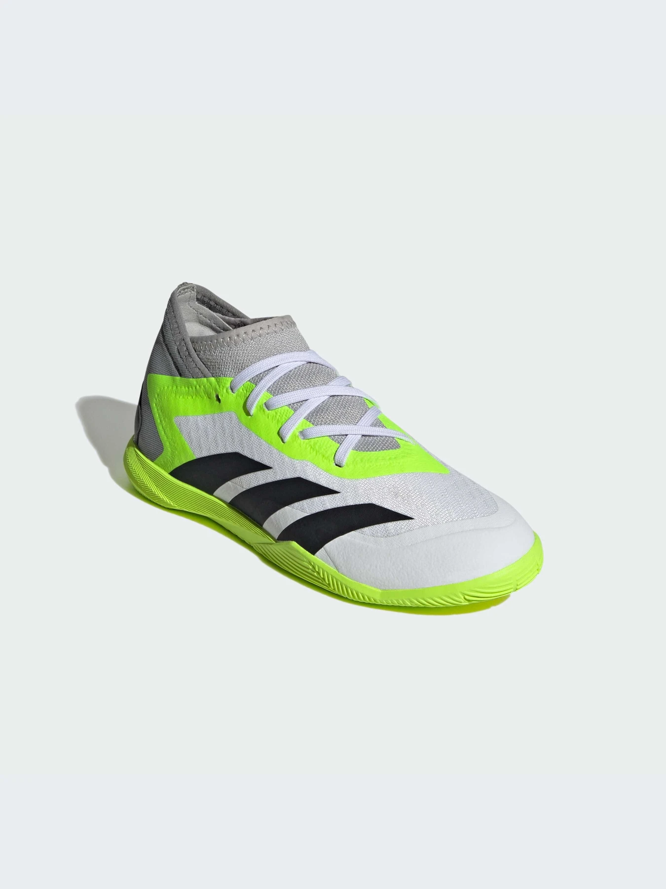 Кроссовки Adidas Predator модель IE9449 Кроссовки Adidas Predator модель IE9449 Фото