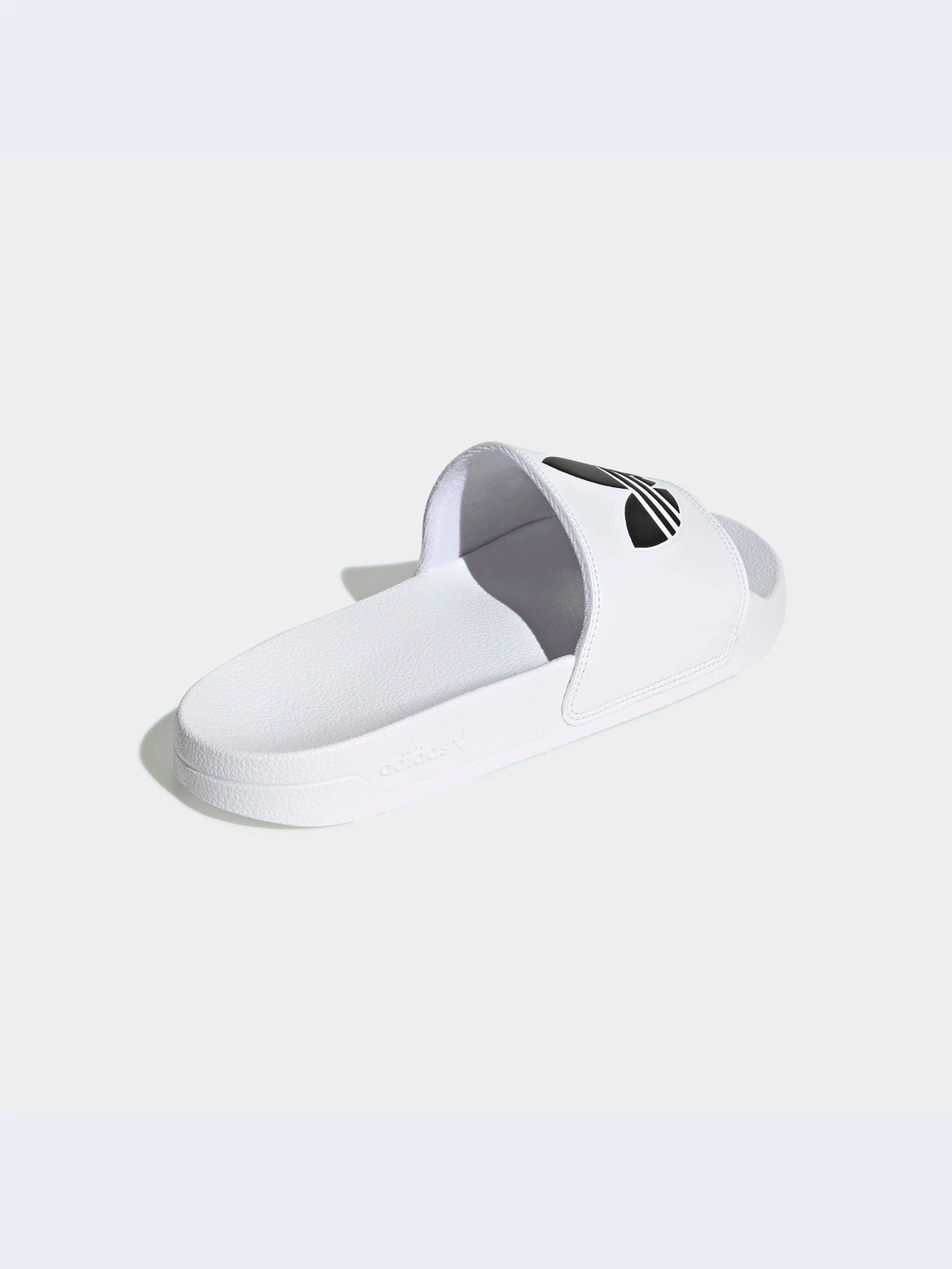 Шлёпанцы Adidas Adilette модель FU8297 Шлёпанцы Adidas Adilette модель FU8297 Фото