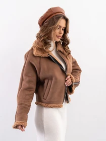 Куртки та дублянки ISSA Plus модель 14287_коричневый Фото