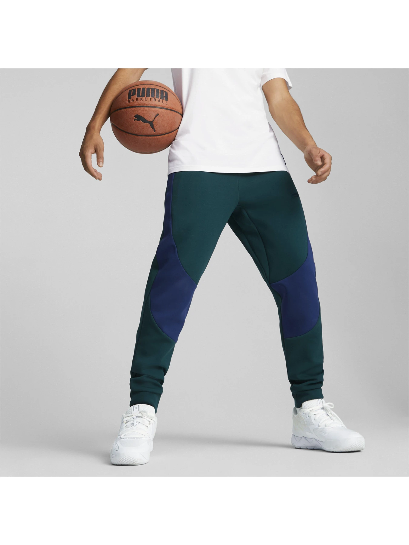 Штани PUMA Dime Pant модель 532893 Фото