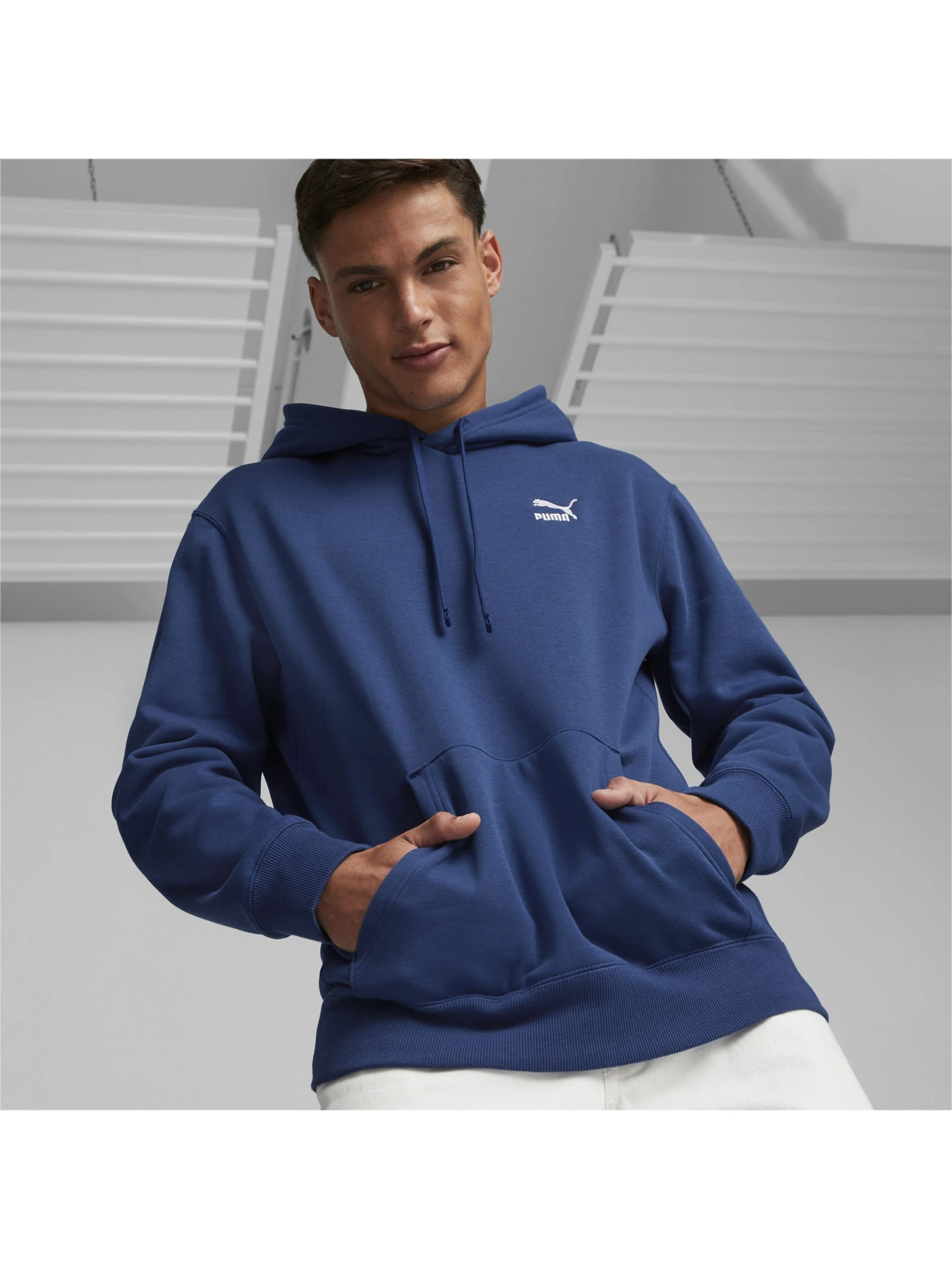 Худі та світшоти PUMA Classics Hoodie модель 535596 Фото