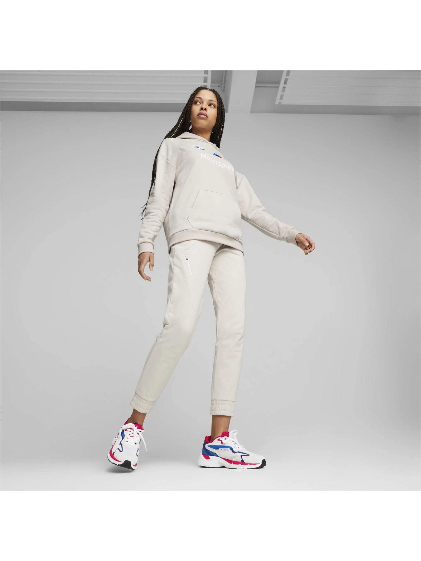 Штани PUMA Bmw Mms Wmn Sweat Pants, Cc модель 621364 Штани PUMA Bmw Mms Wmn Sweat Pants, Cc модель 621364 Фото