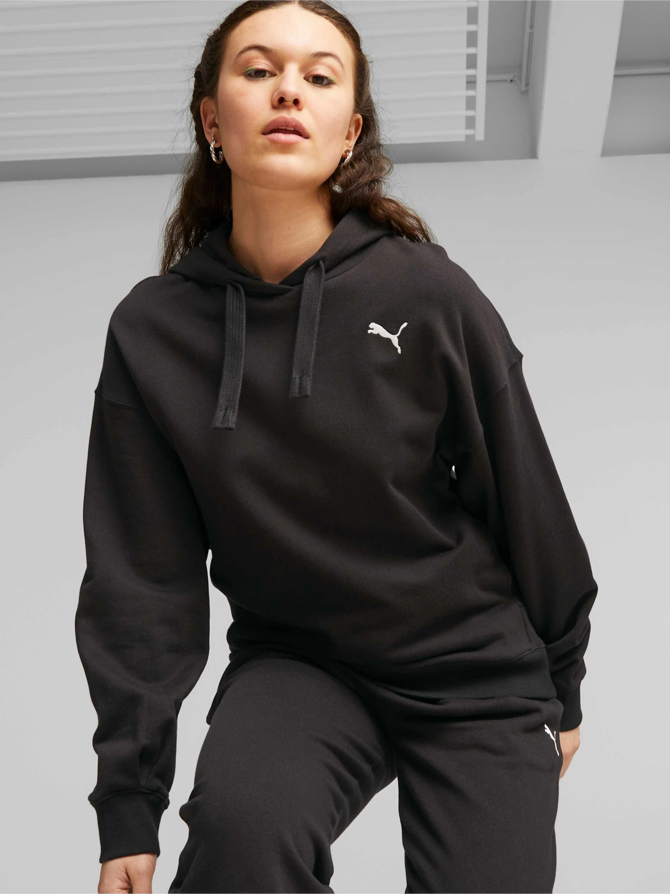 Худі та світшоти PUMA Her Hoodie Tr модель 676573 Фото