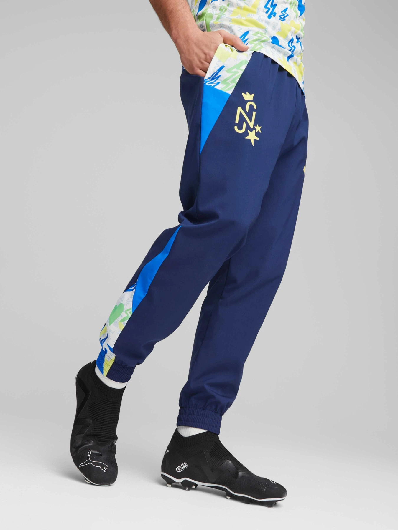 Брюки PUMA Neymar Jr Ins. Woven Pants модель 658507 Брюки PUMA Neymar Jr Ins. Woven Pants модель 658507 Фото