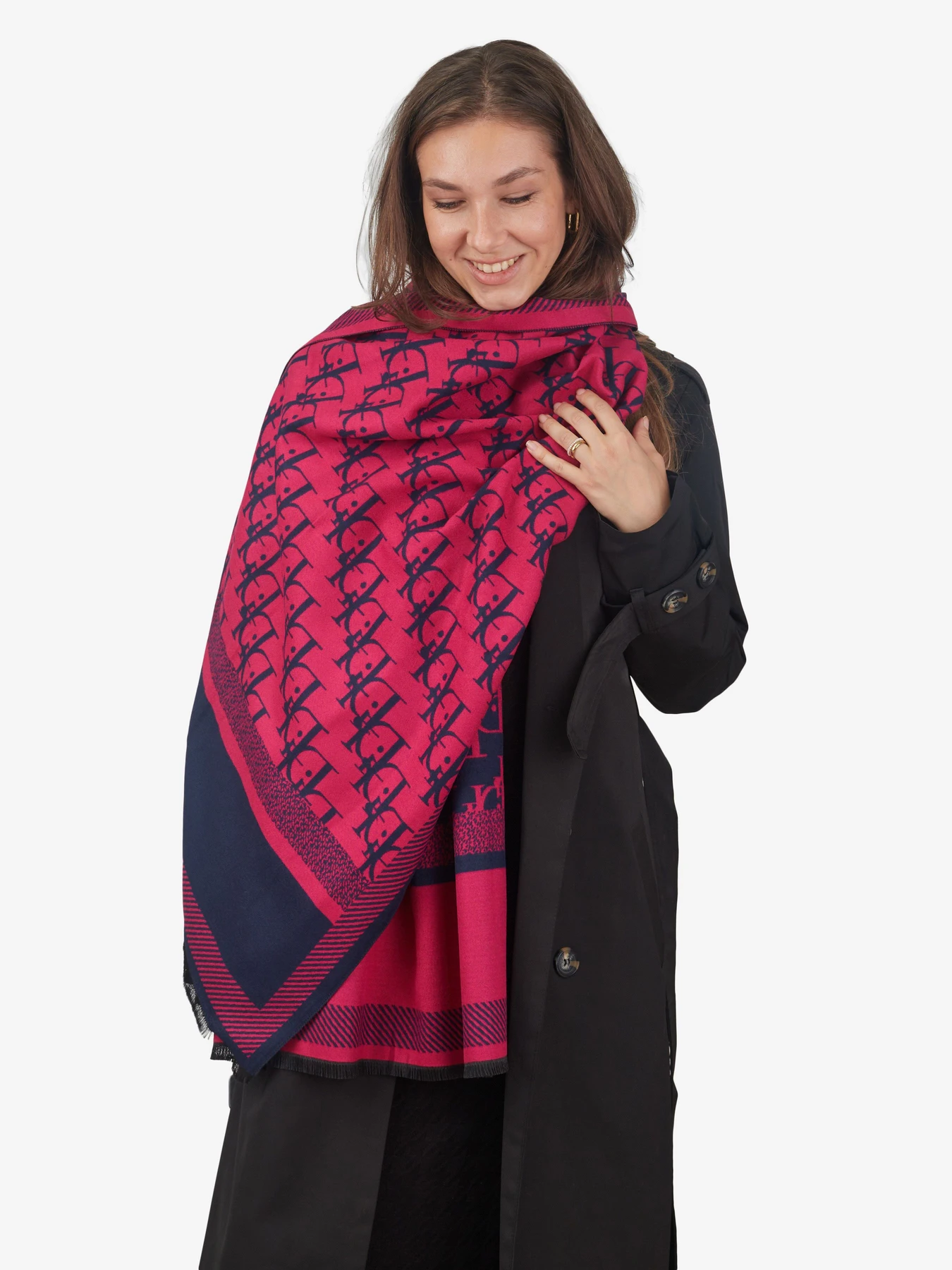 Шарфы и платки Regina Notte модель 4000000214627 Шарфы и платки Regina Notte модель 4000000214627 Фото