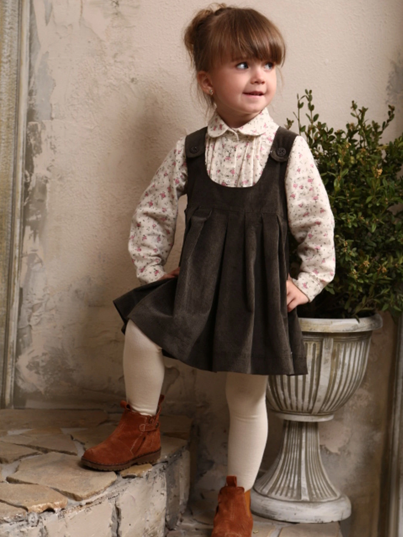 Сукні Miracle Kids модель 72-16-002 Сукні Miracle Kids модель 72-16-002 Фото