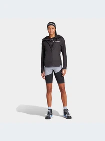 Куртки и дубленки Adidas модель IB7785 Фото