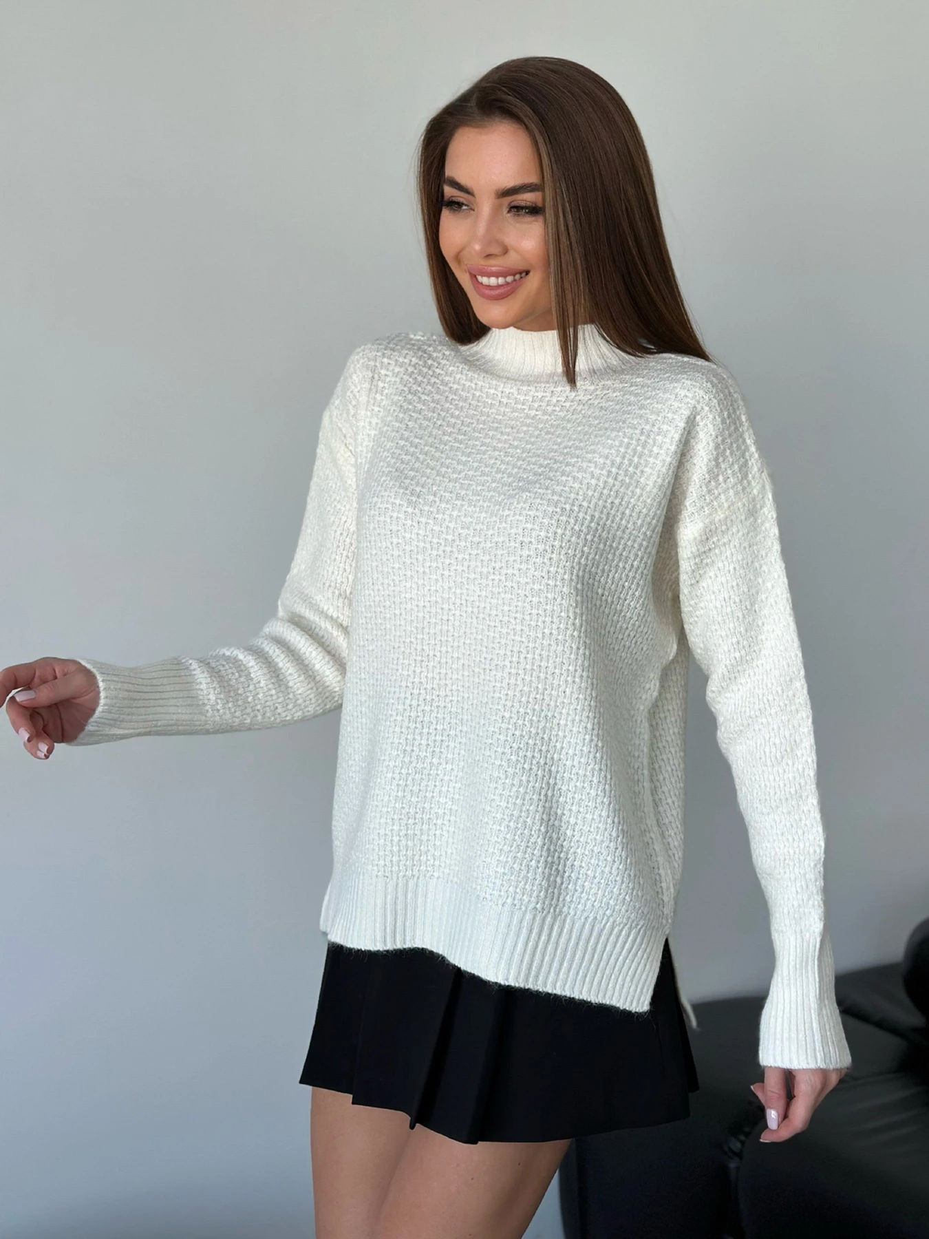 Свитры и кардиганы ISSA Plus модель WN20-562_белый Свитры и кардиганы ISSA Plus модель WN20-562_белый Фото
