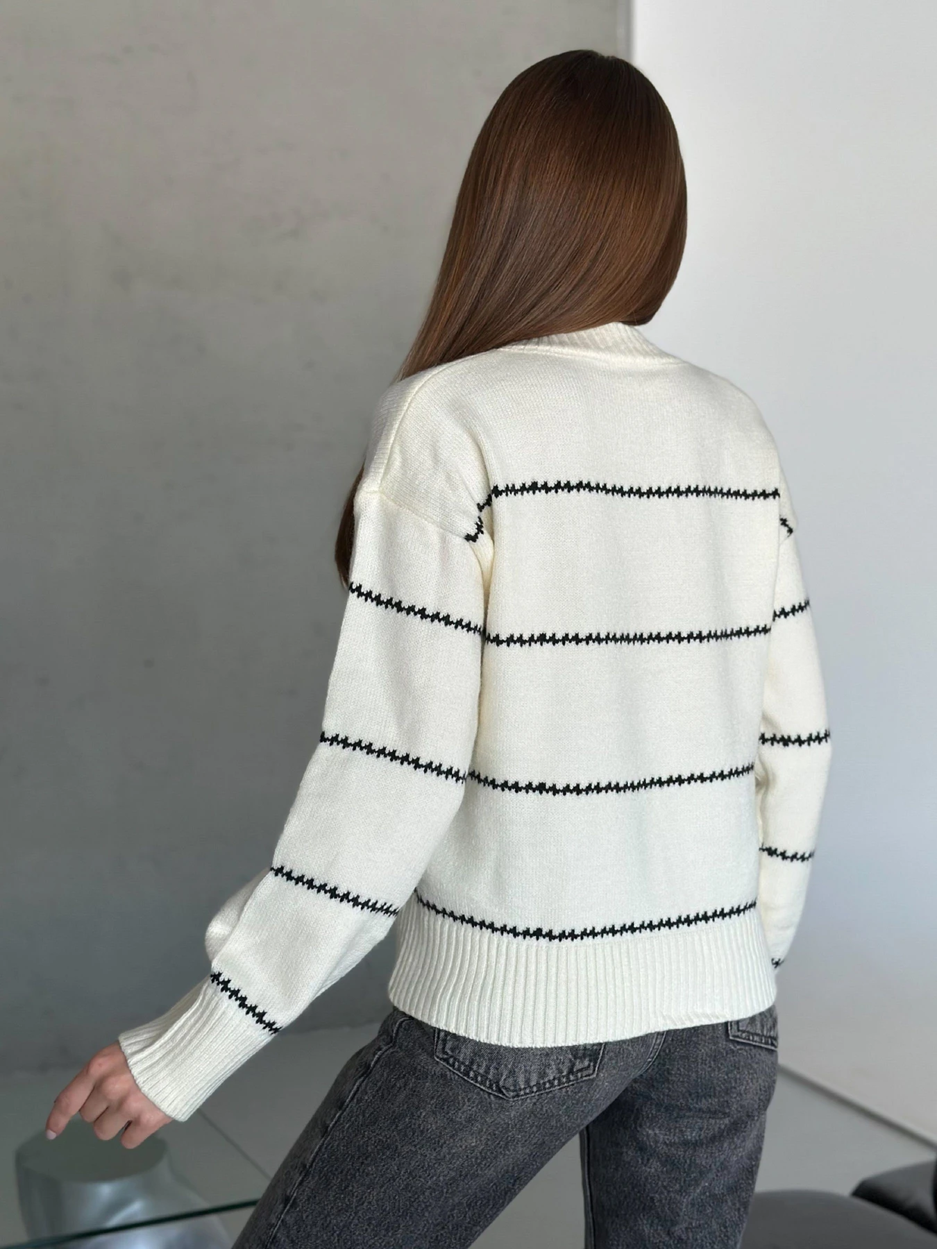 Свитры и кардиганы ISSA Plus модель WN20-564_молочный Фото