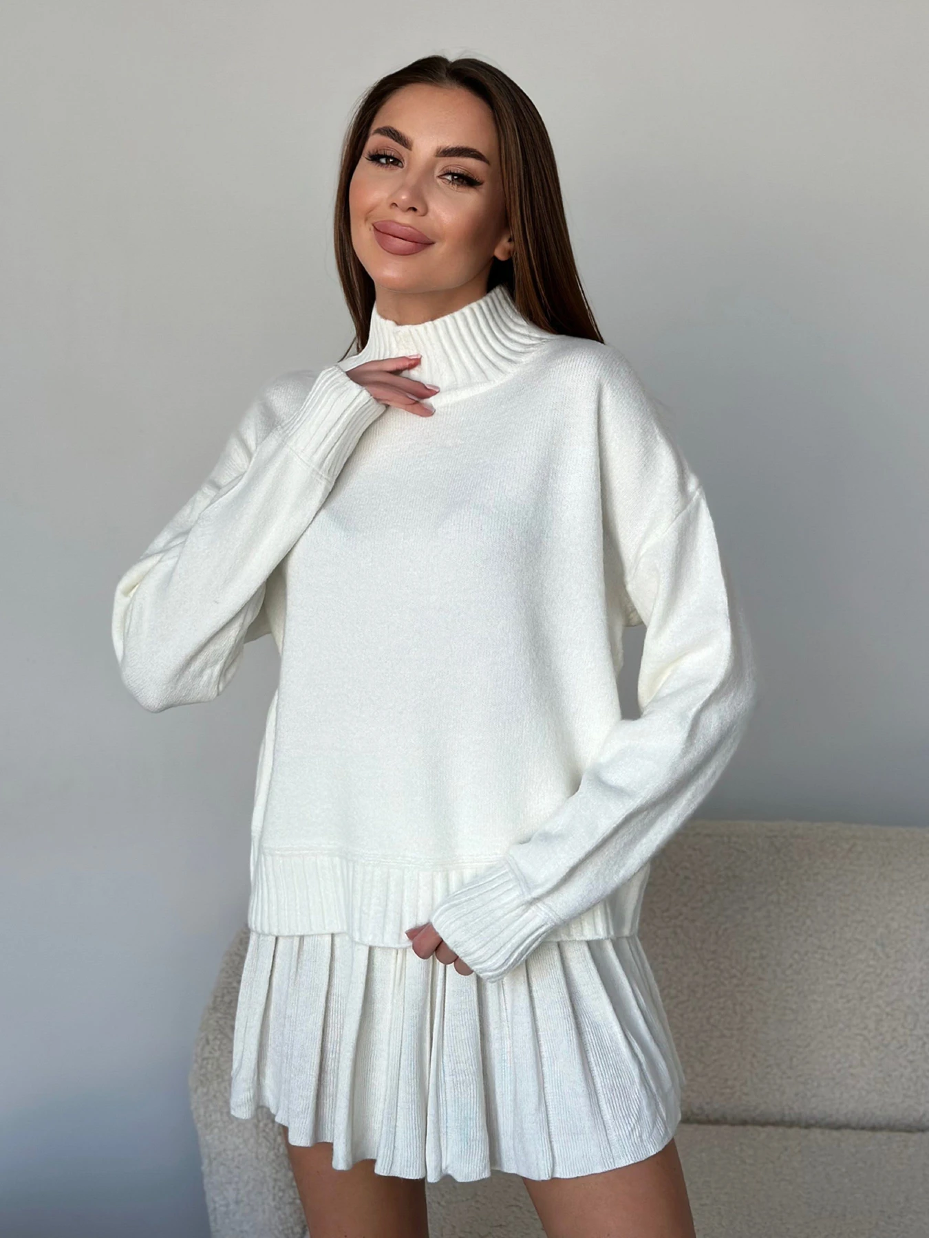 Свитры и кардиганы ISSA Plus модель WN20-569_молочный Фото