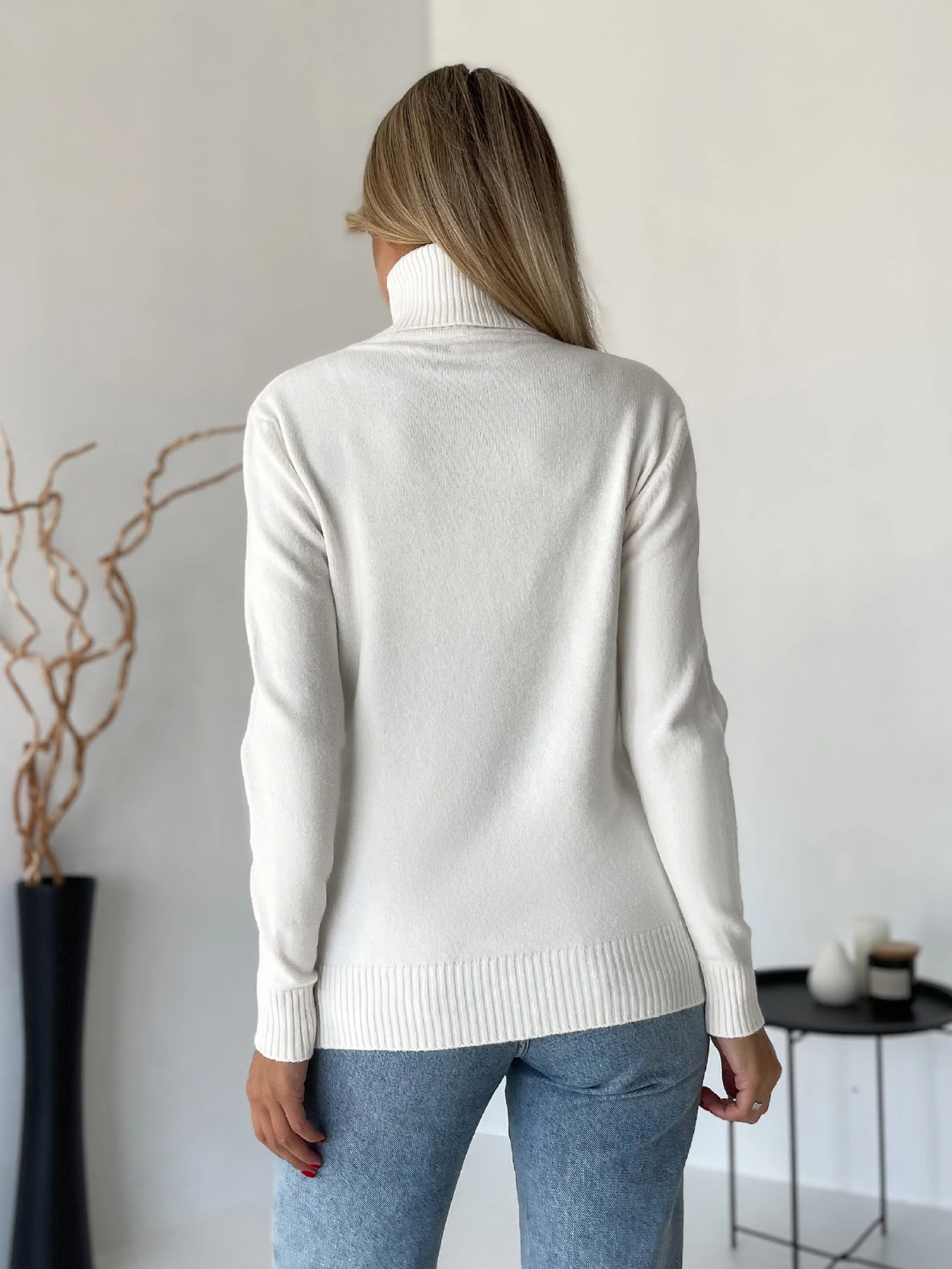 Свитры и кардиганы ISSA Plus модель WN20-579_молочный Фото