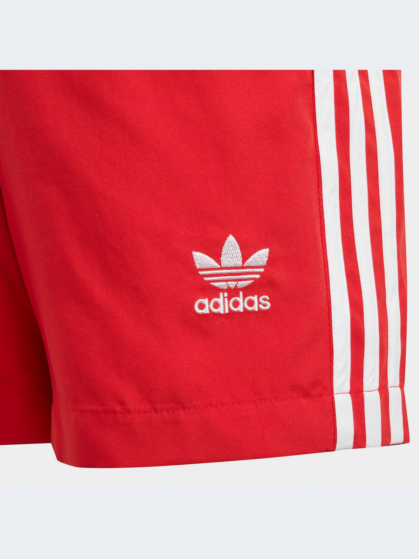 Одежда для пляжа Adidas Adicolor модель IC4744 Одежда для пляжа Adidas Adicolor модель IC4744 Фото