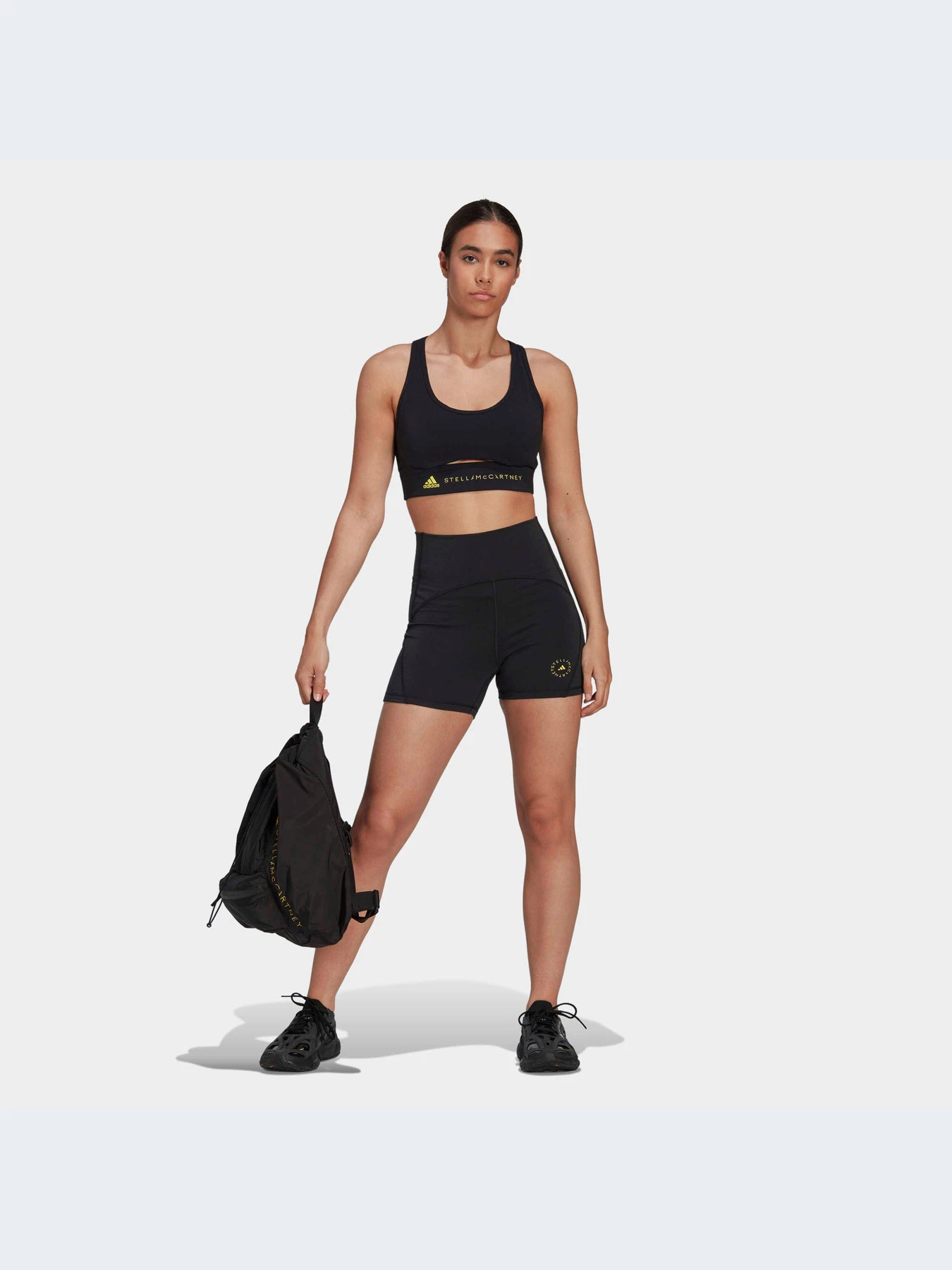 Шорты Adidas модель HI6018 Шорты Adidas модель HI6018 Фото