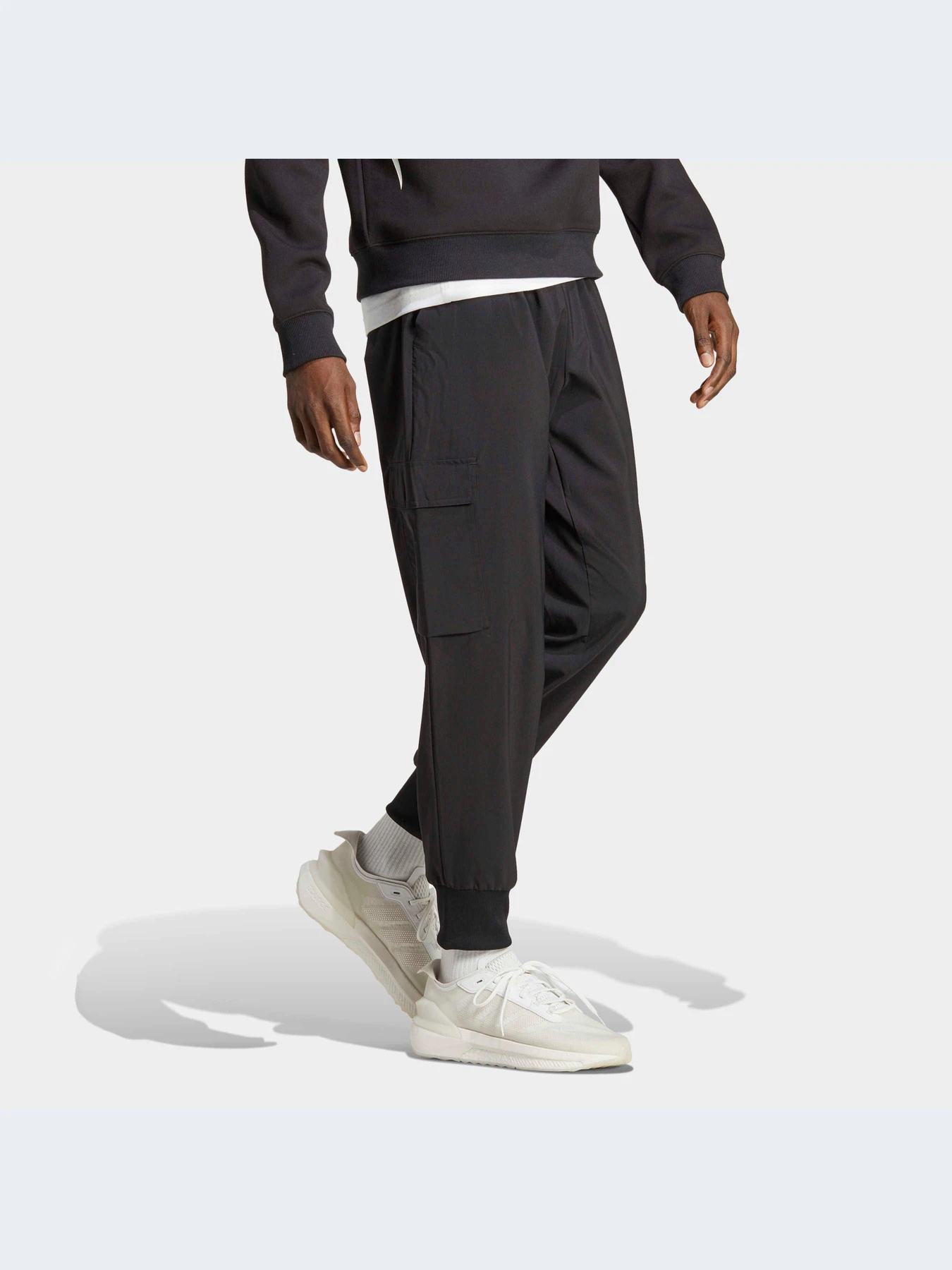 Брюки Adidas модель HA4348 Брюки Adidas модель HA4348 Фото