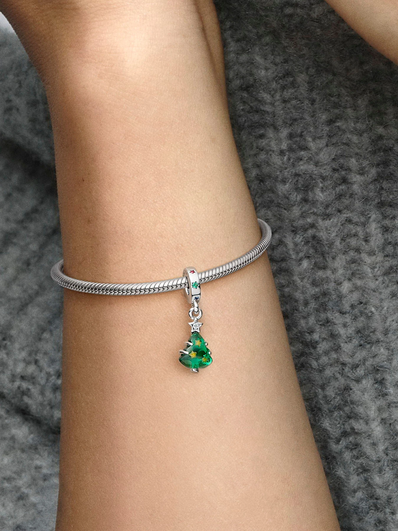 Класичні PANDORA модель 792983C01 Фото
