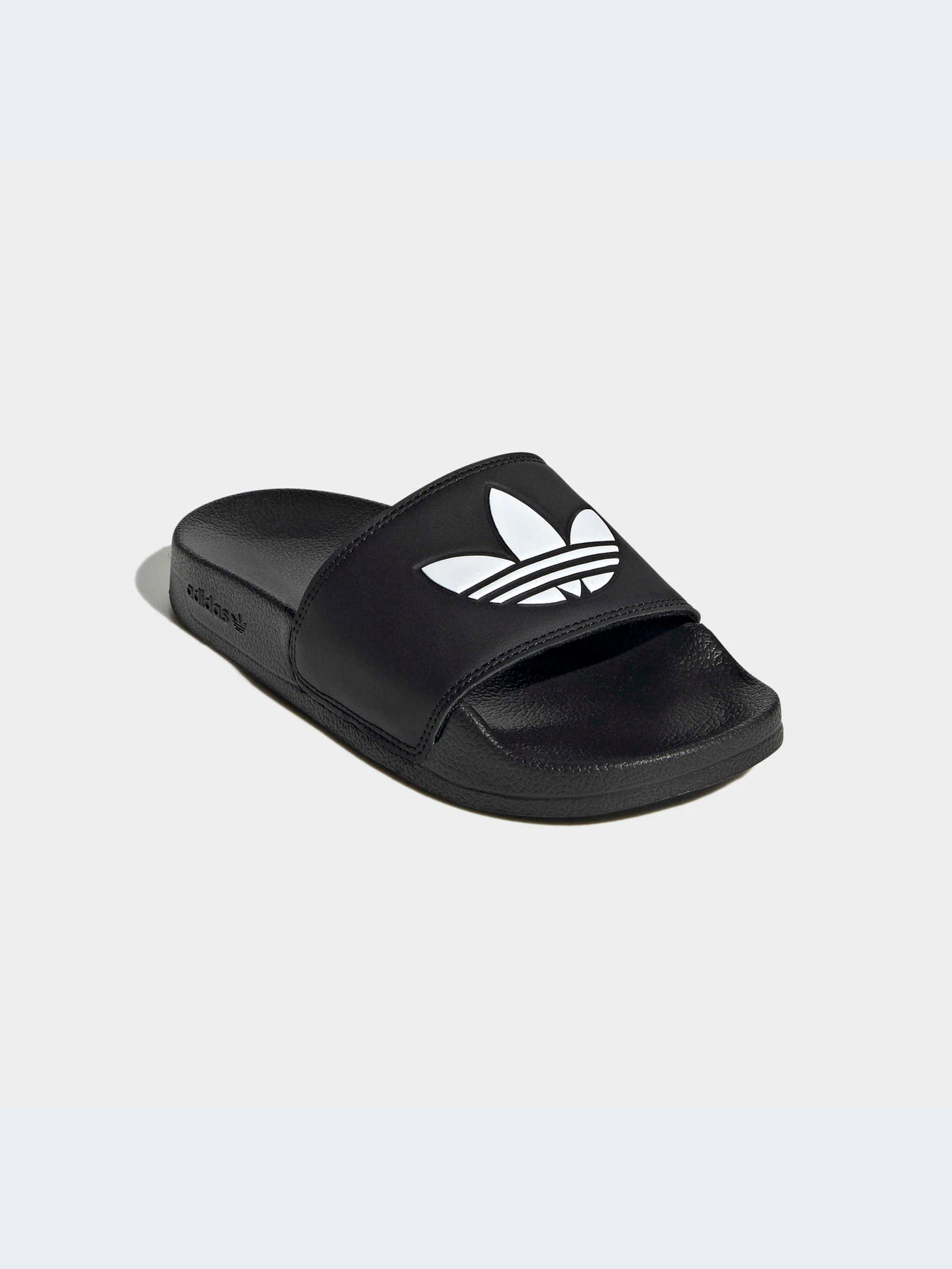 Шлёпанцы Adidas Adilette модель EG8271 Фото