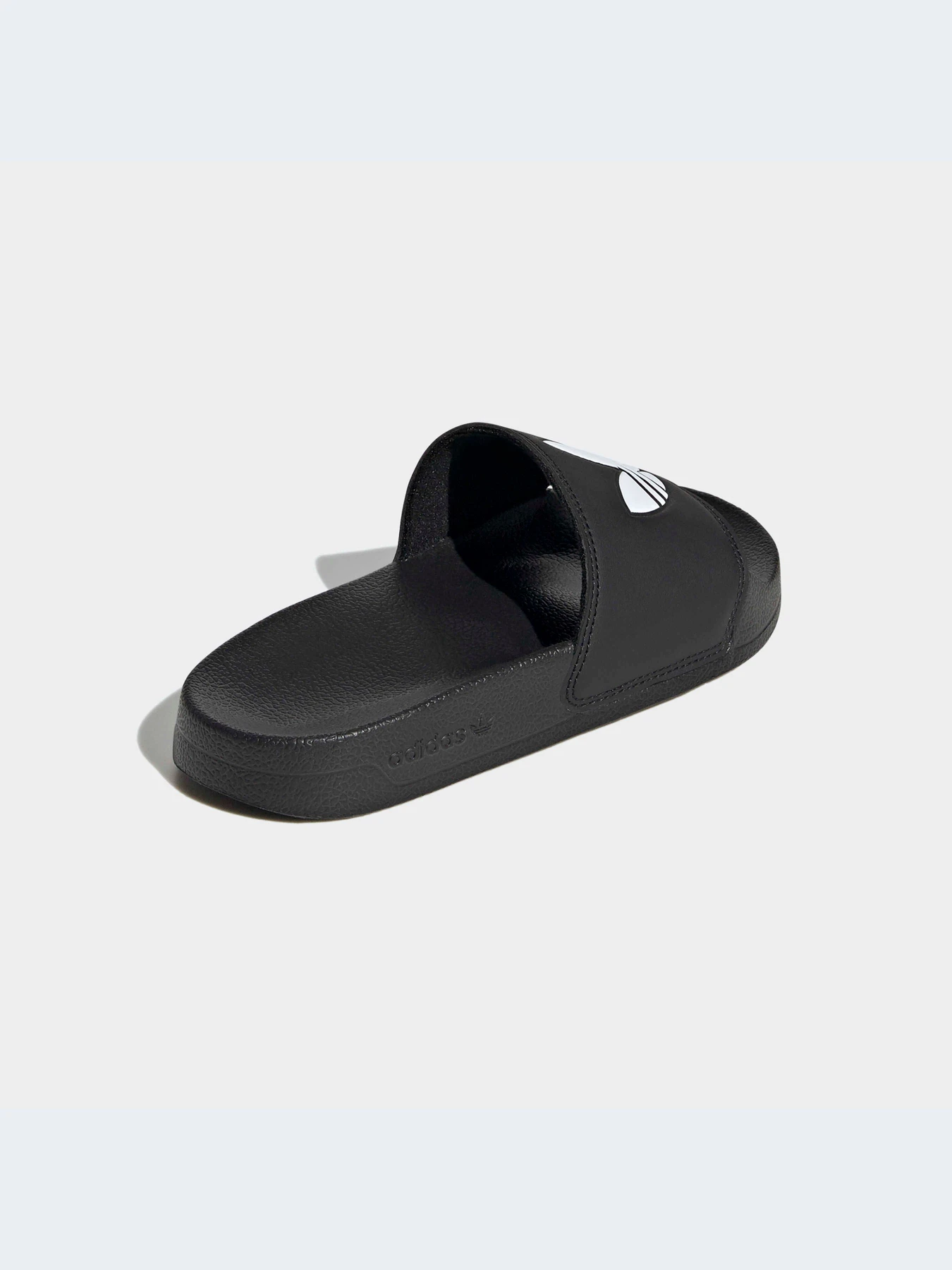 Шлёпанцы Adidas Adilette модель EG8271 Фото