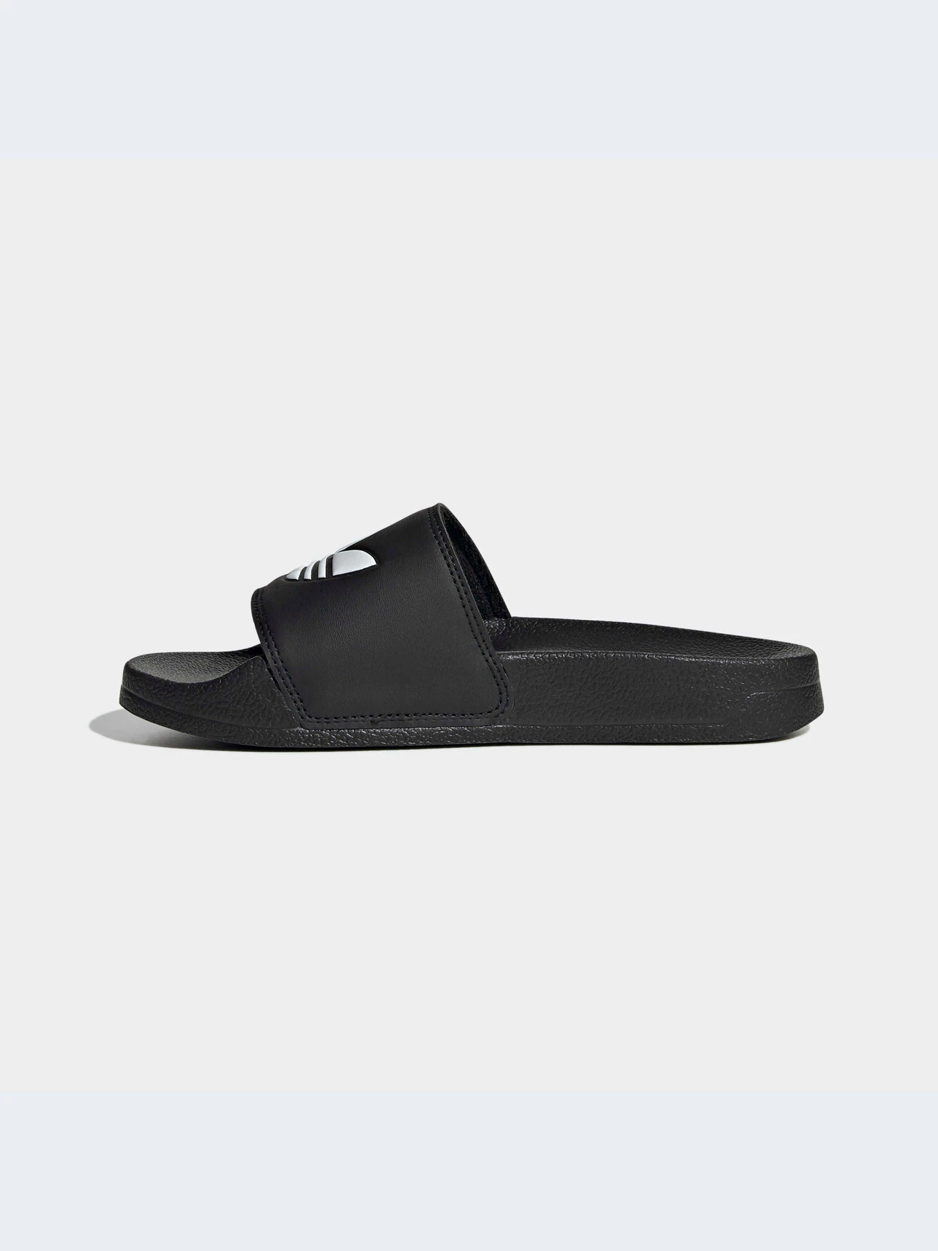 Шлёпанцы Adidas Adilette модель EG8271 Фото