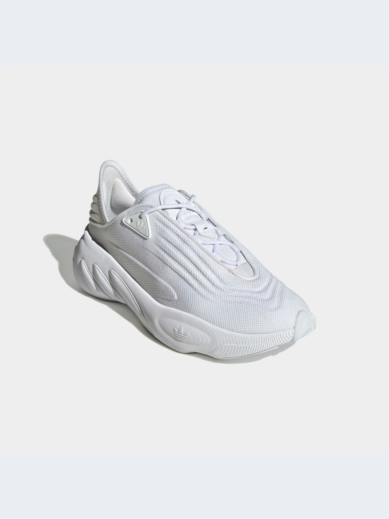 Кроссовки Adidas модель HP6481 Кроссовки Adidas модель HP6481 Фото