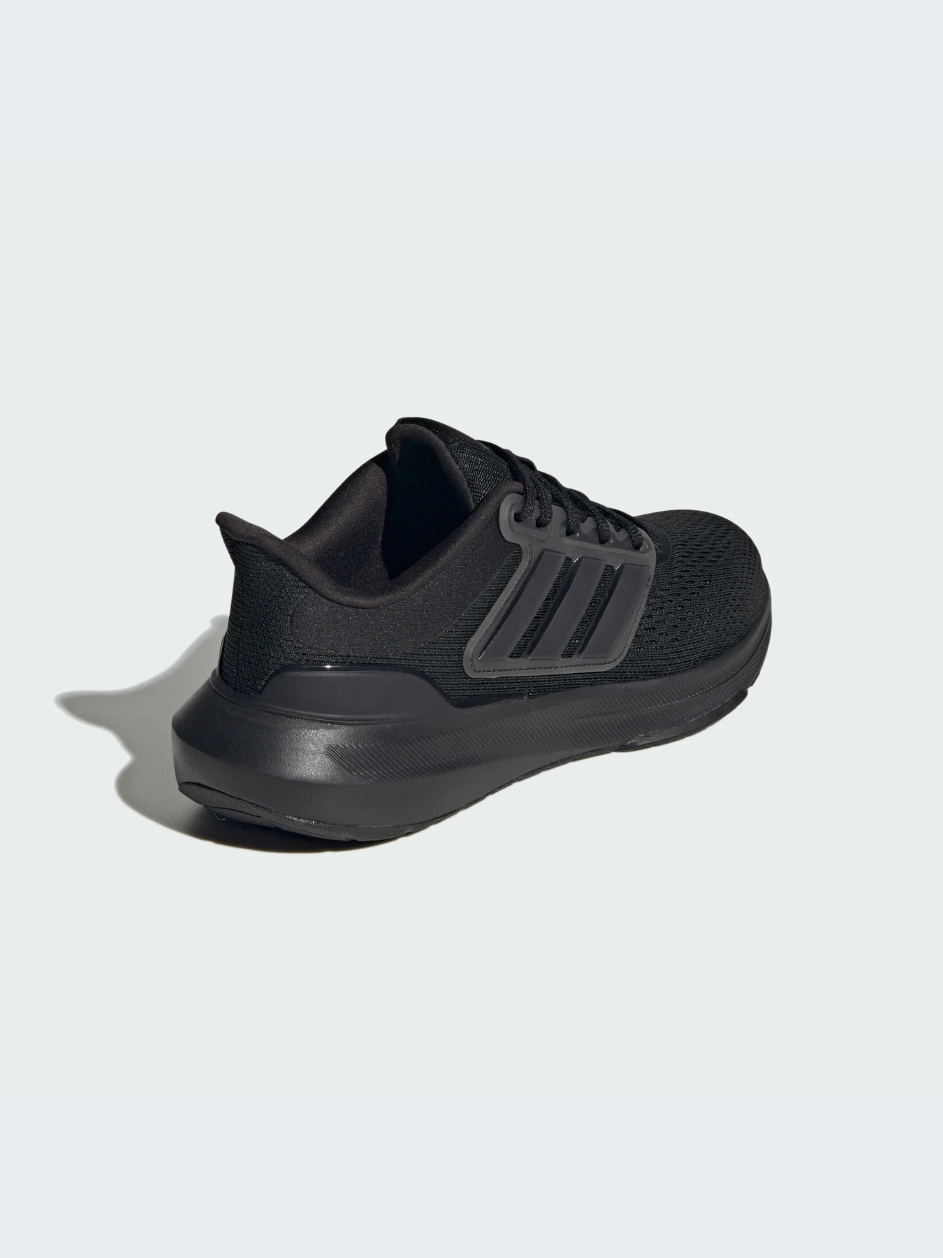 Кроссовки Adidas модель HP5786 Фото
