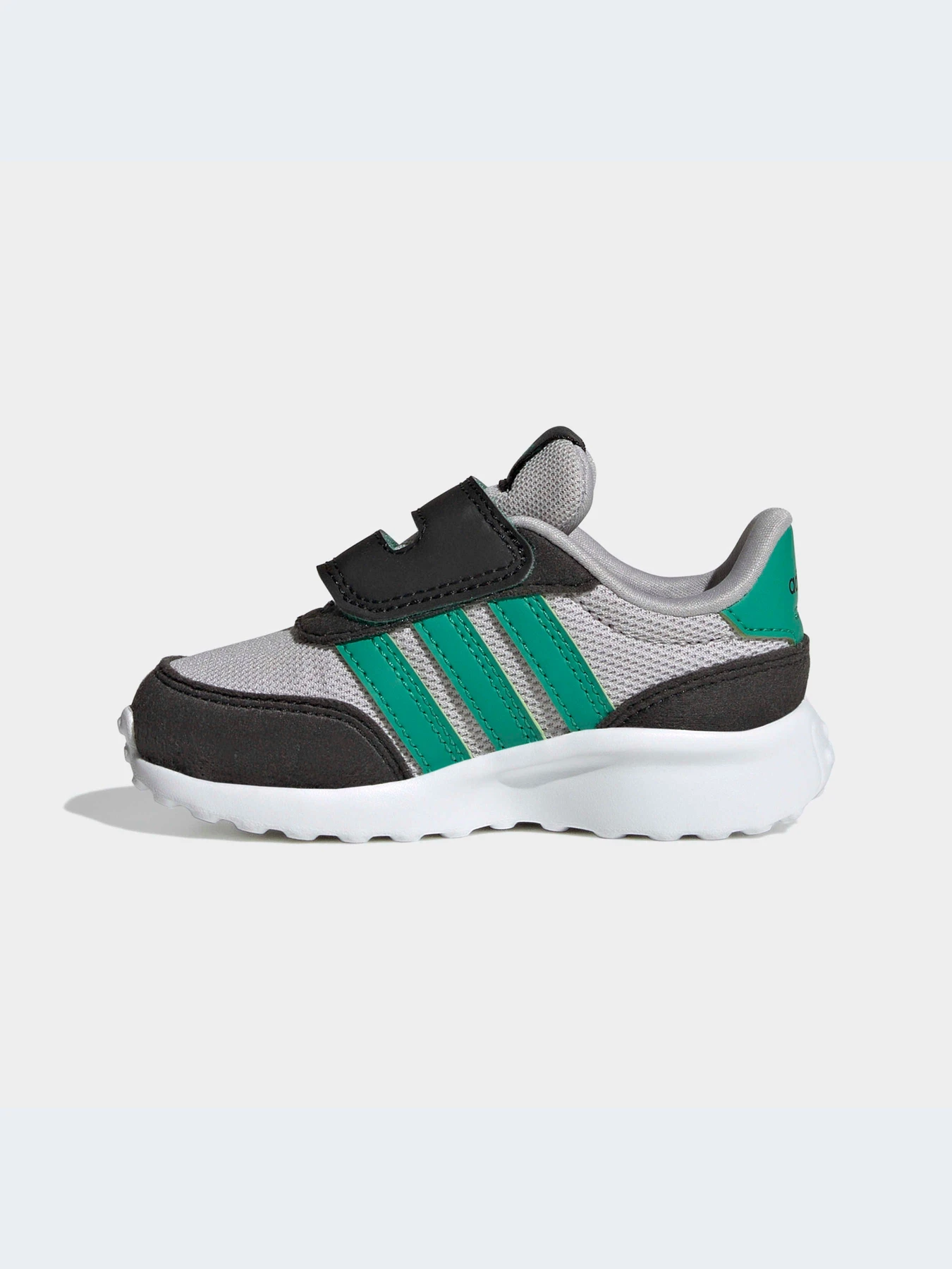 Кроссовки Adidas модель HP7666 Фото