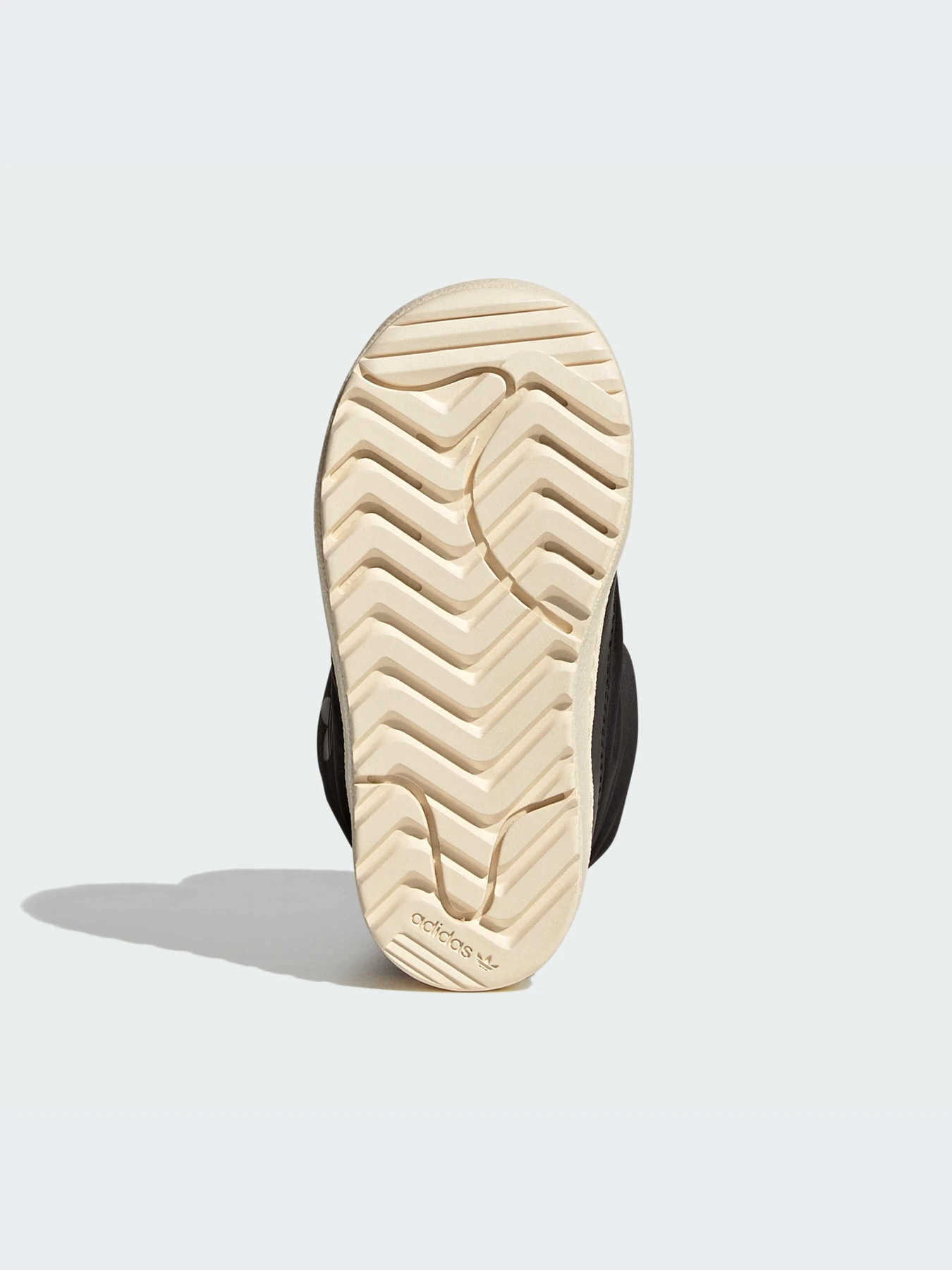 Ботинки и сапоги Adidas Superstar модель ID9465 Ботинки и сапоги Adidas Superstar модель ID9465 Фото