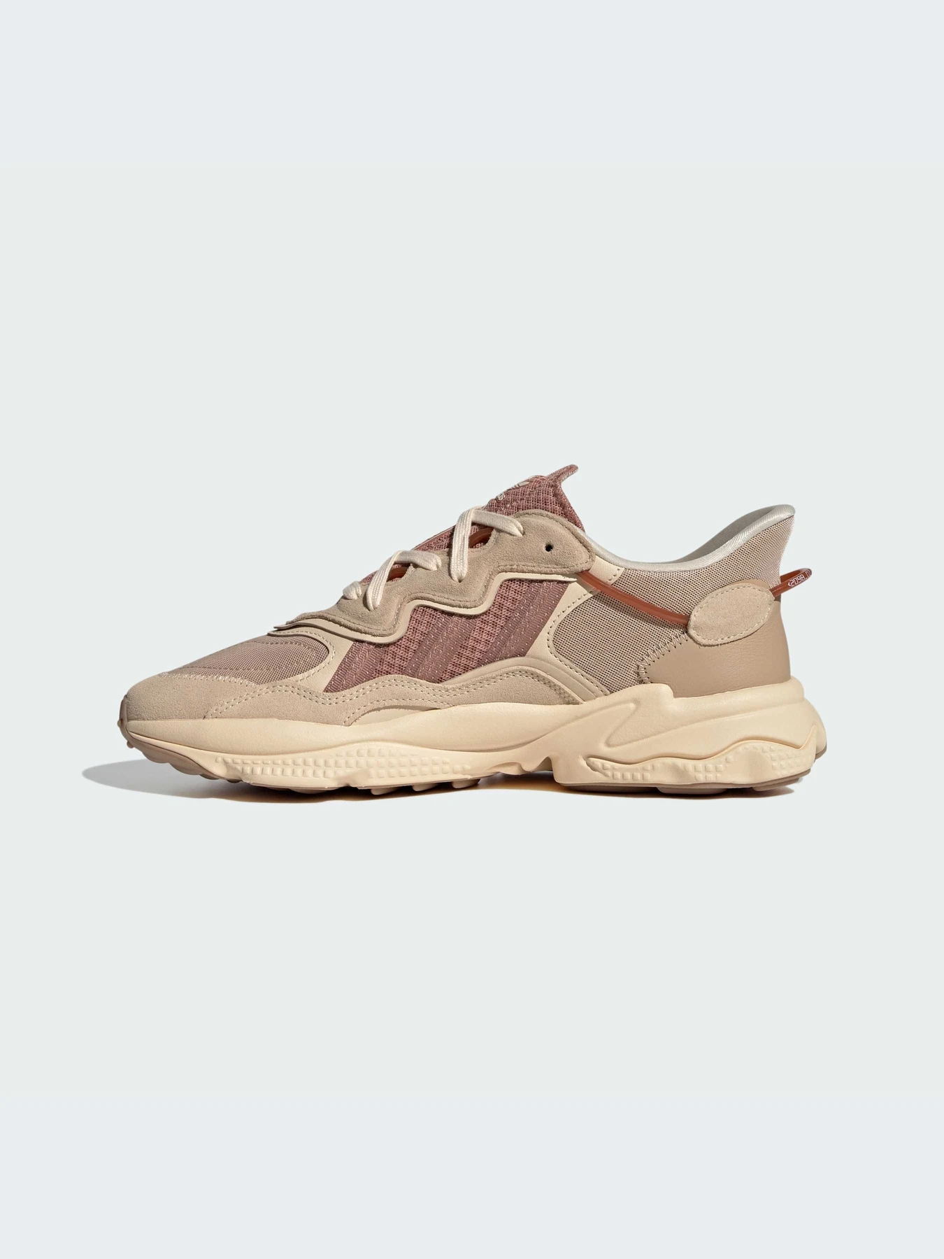 Кроссовки Adidas Ozweego модель ID9821 Фото