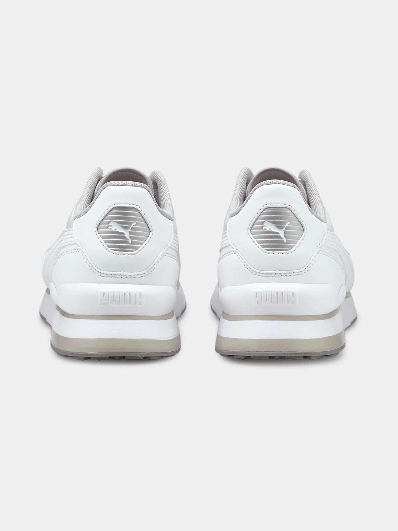 Кроссовки PUMA R78 Futr модель 374895 Фото
