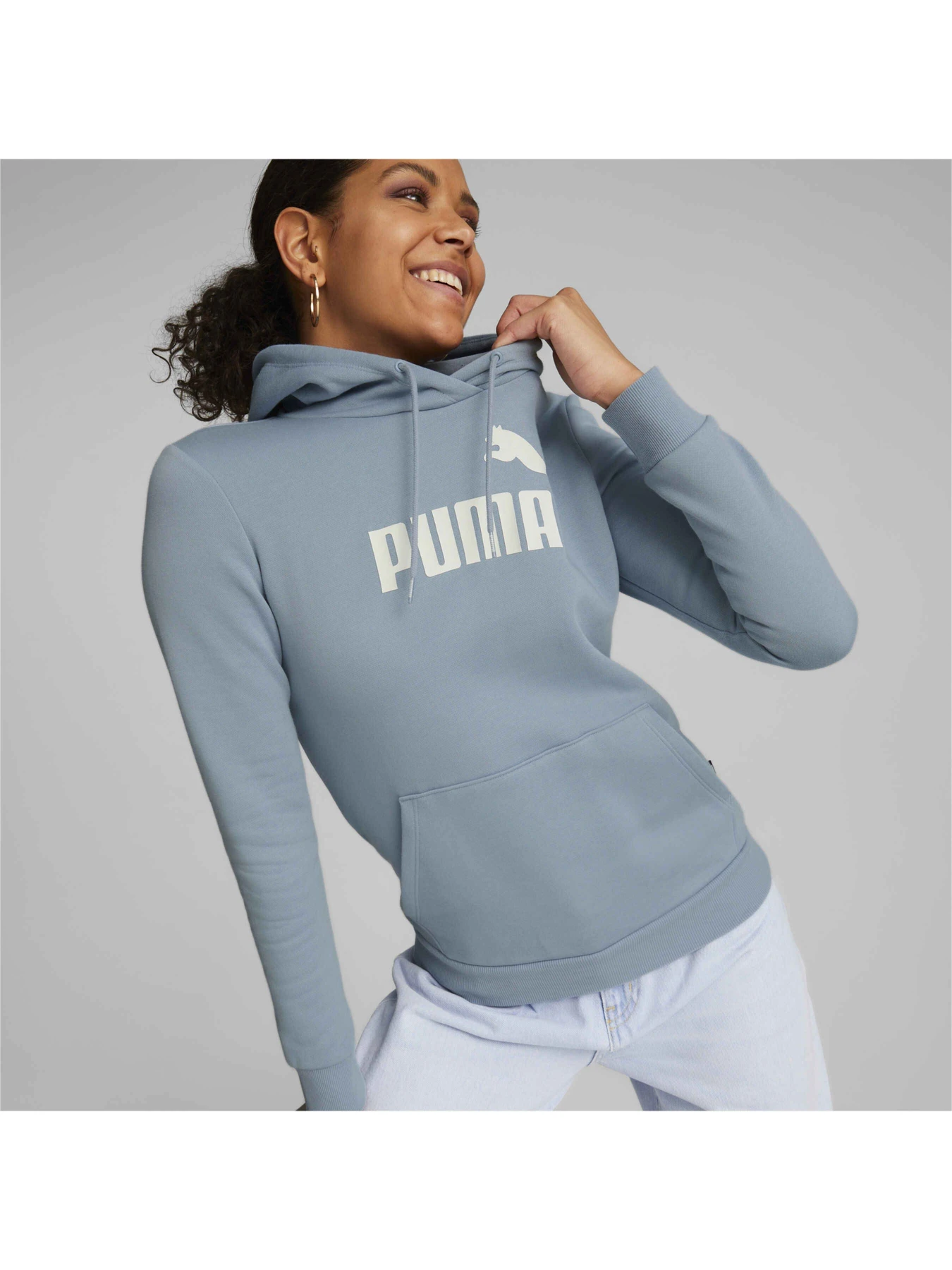 Худи и свитшоты PUMA Ess Logo Hoodie Fl модель 586789 Фото