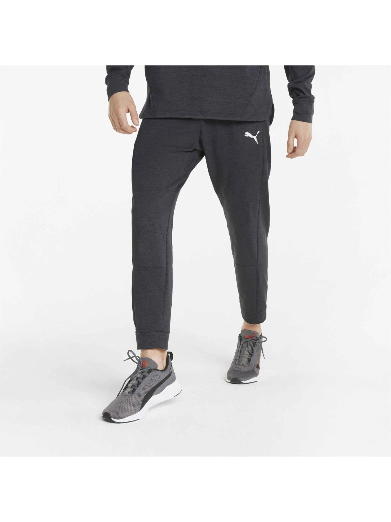Брюки PUMA Train Cloudspun Jogger модель 521521 Брюки PUMA Train Cloudspun Jogger модель 521521 Фото