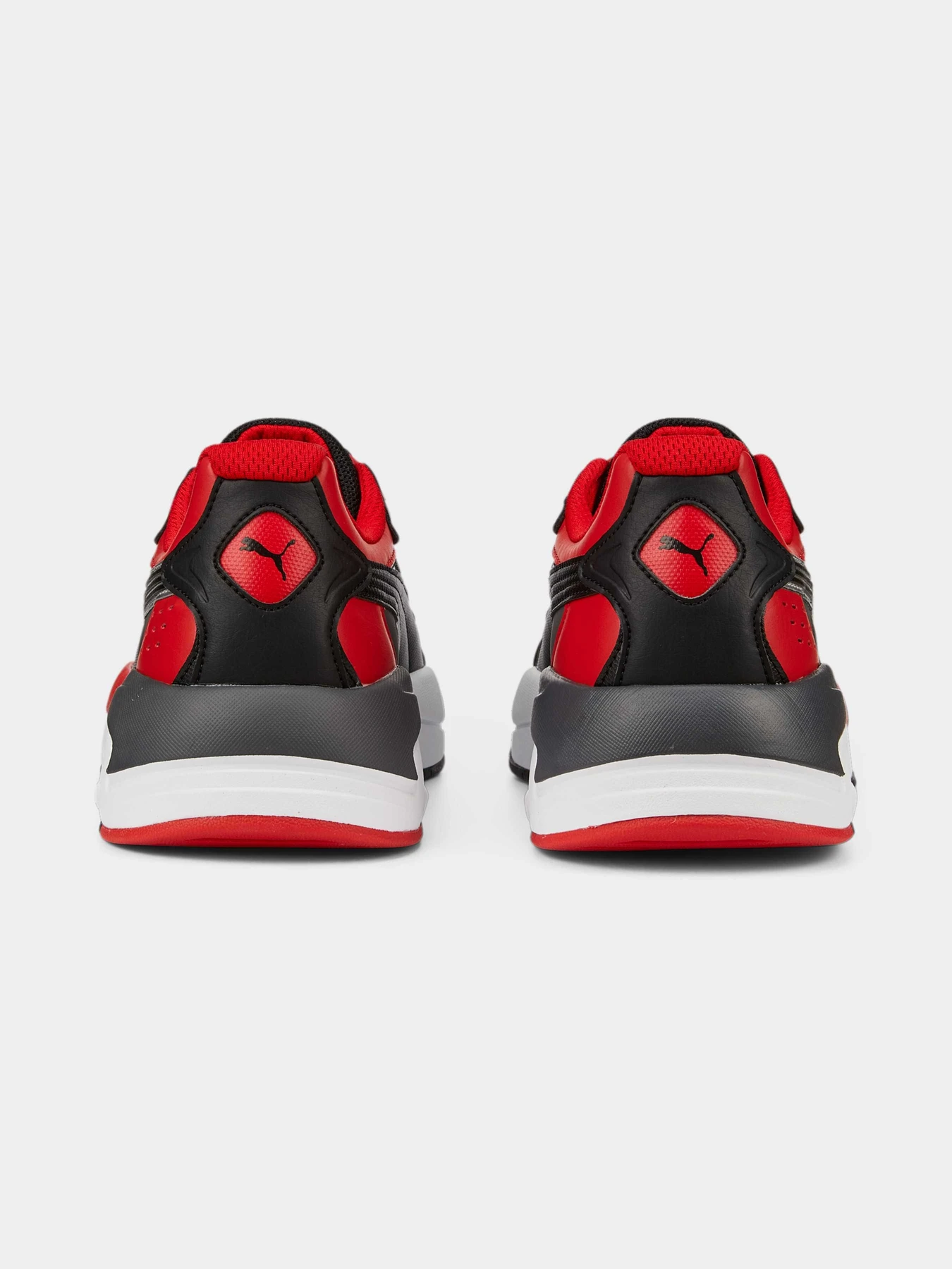 Кроссовки PUMA Ferrari X-ray Speed модель 307033 Кроссовки PUMA Ferrari X-ray Speed модель 307033 Фото